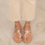 MIM Sandalia plana ZAYN DORADO