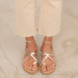 MIM Sandalia plana ZAYN DORADO