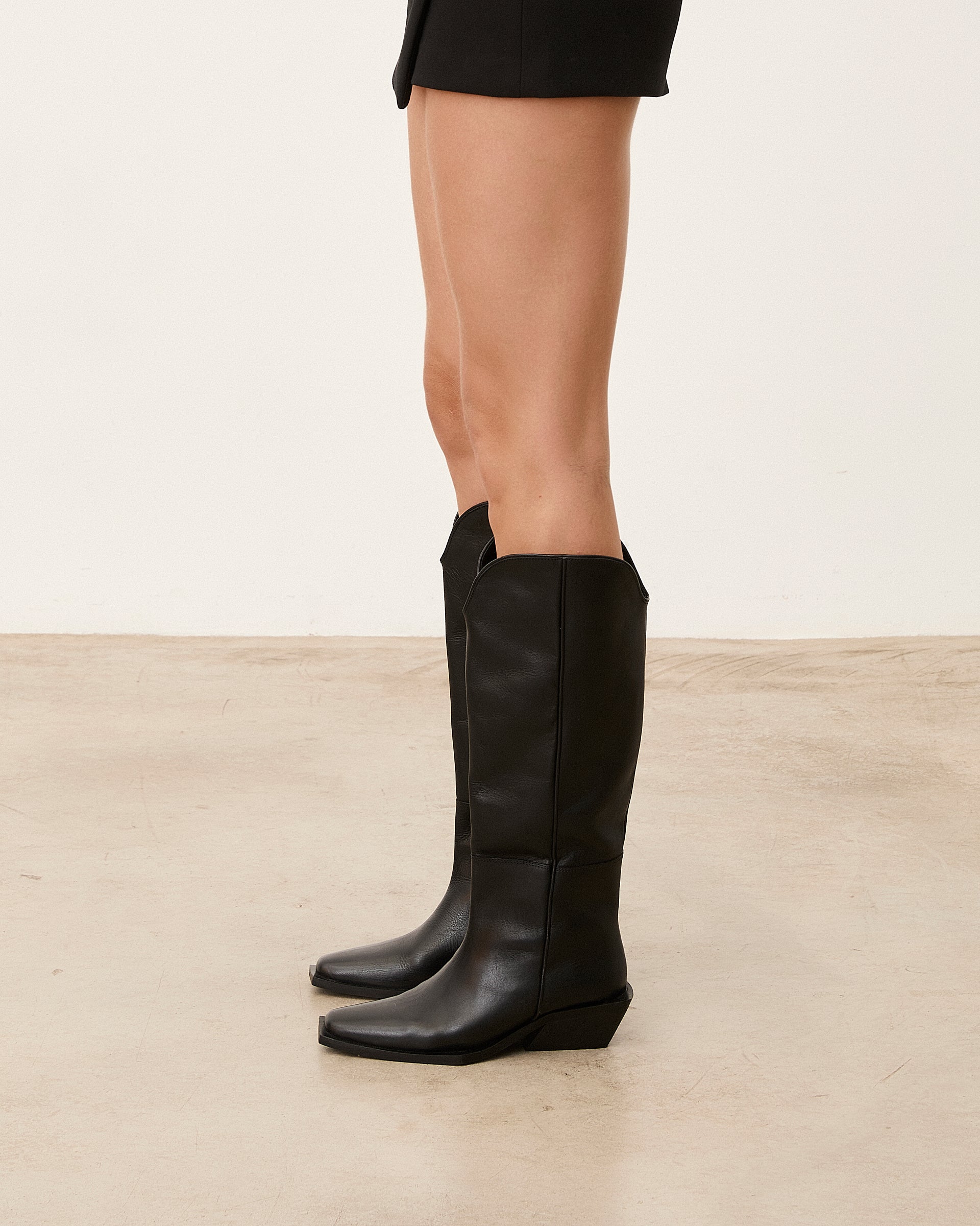 Mim shoes Botas y botines REM NEGRO