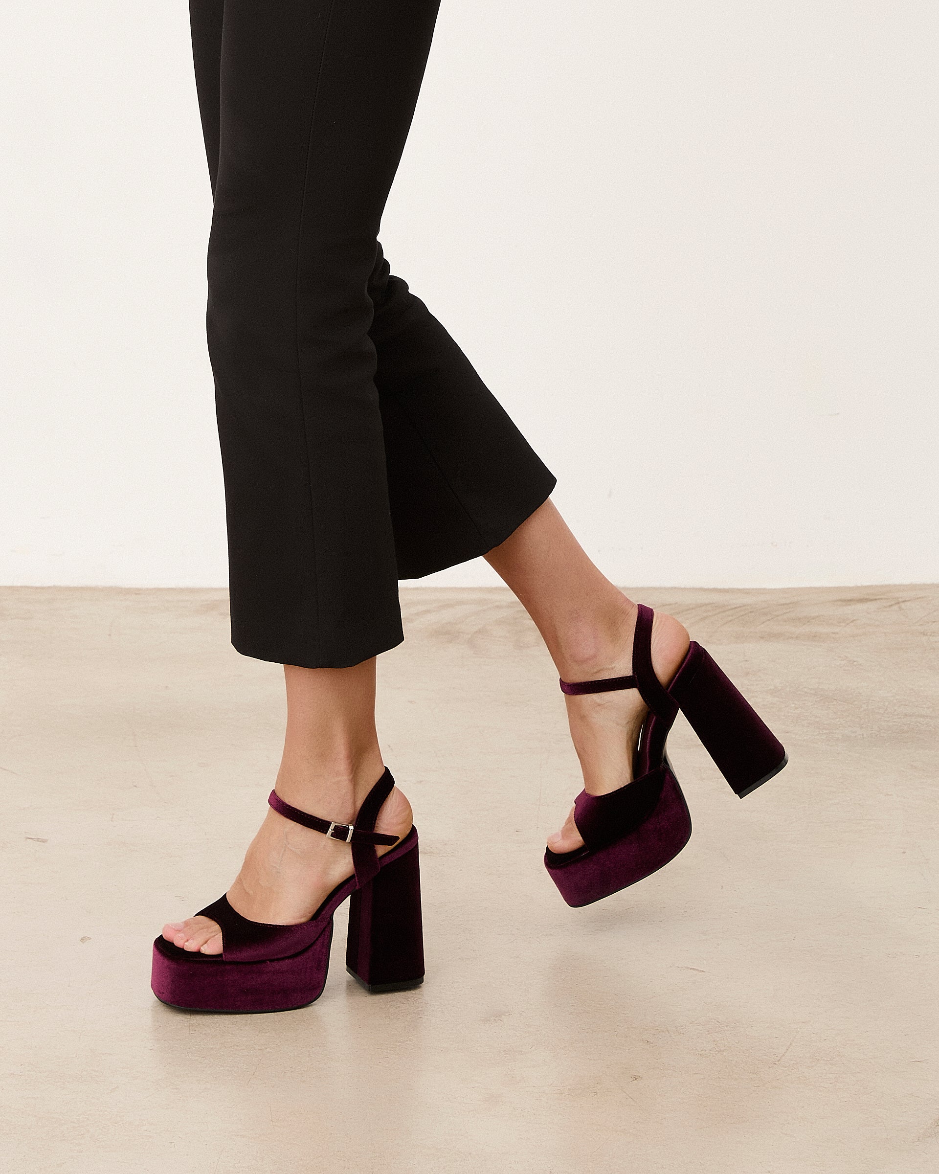 Mim shoes Sandalia de tacón DOMINIC BURDEOS