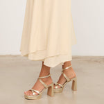 Mim shoes Sandalia de tacón GERY DORADO