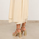 Mim shoes Sandalia de tacón GERY DORADO