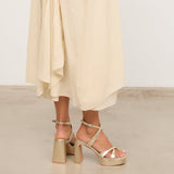 Mim shoes Sandalia de tacón GERY DORADO