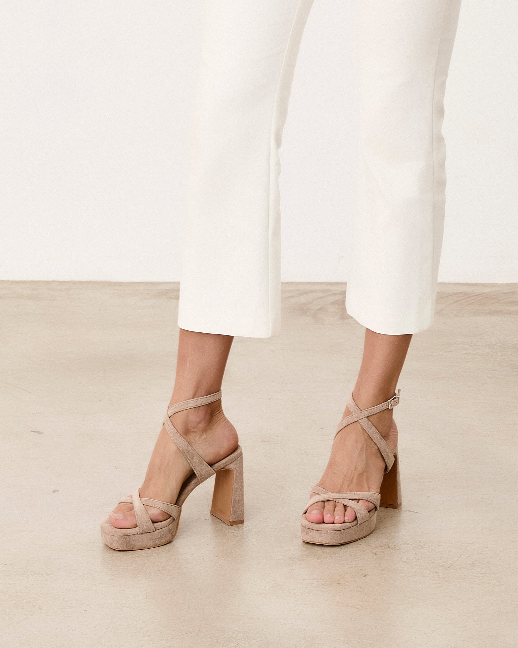 Mim shoes Sandalia de tacón GERY TOPO