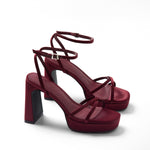 Mim shoes Sandalia de tacón GRETA BURDEOS SATIN