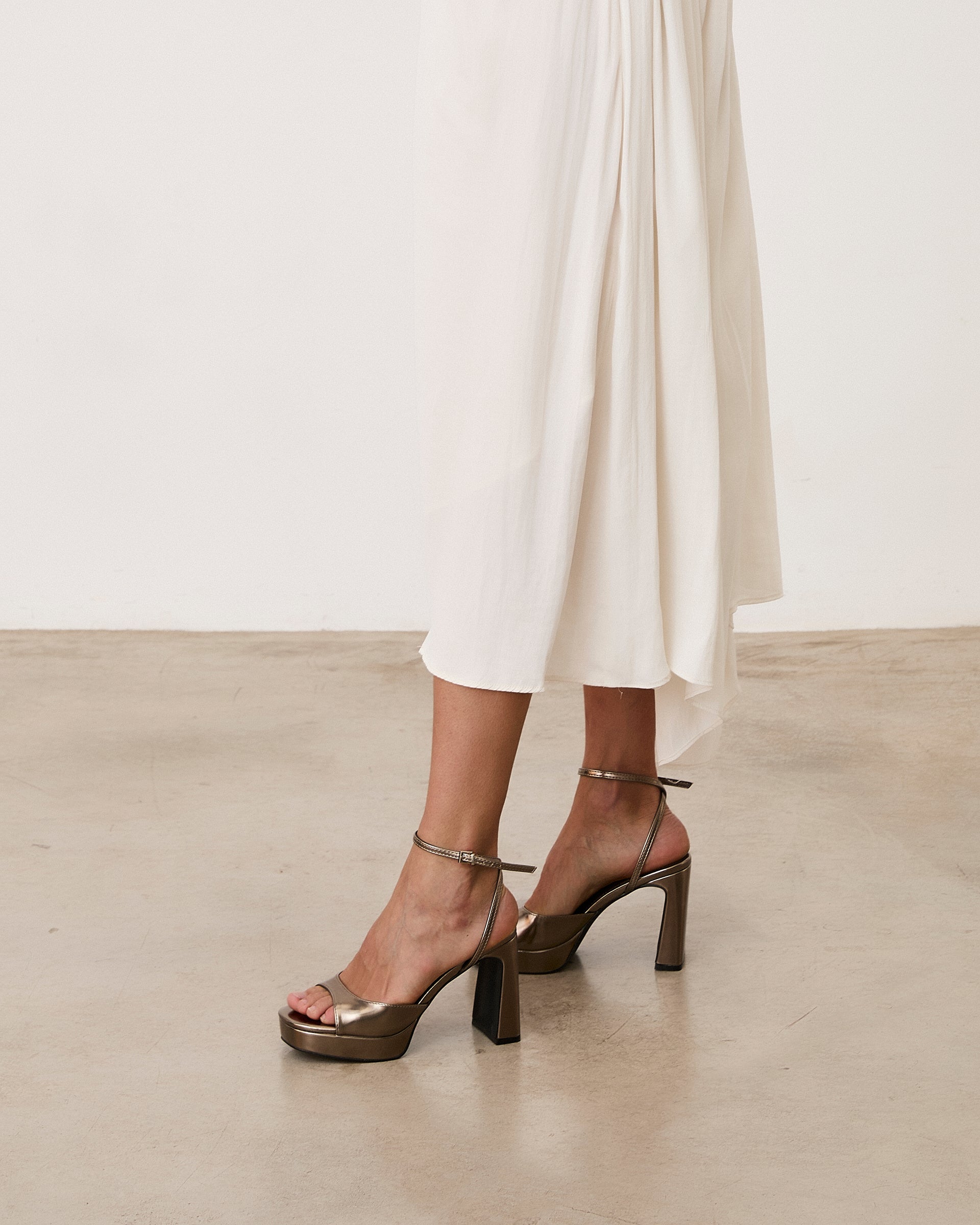 Mim shoes Sandalia de tacón IMA METALIZADO