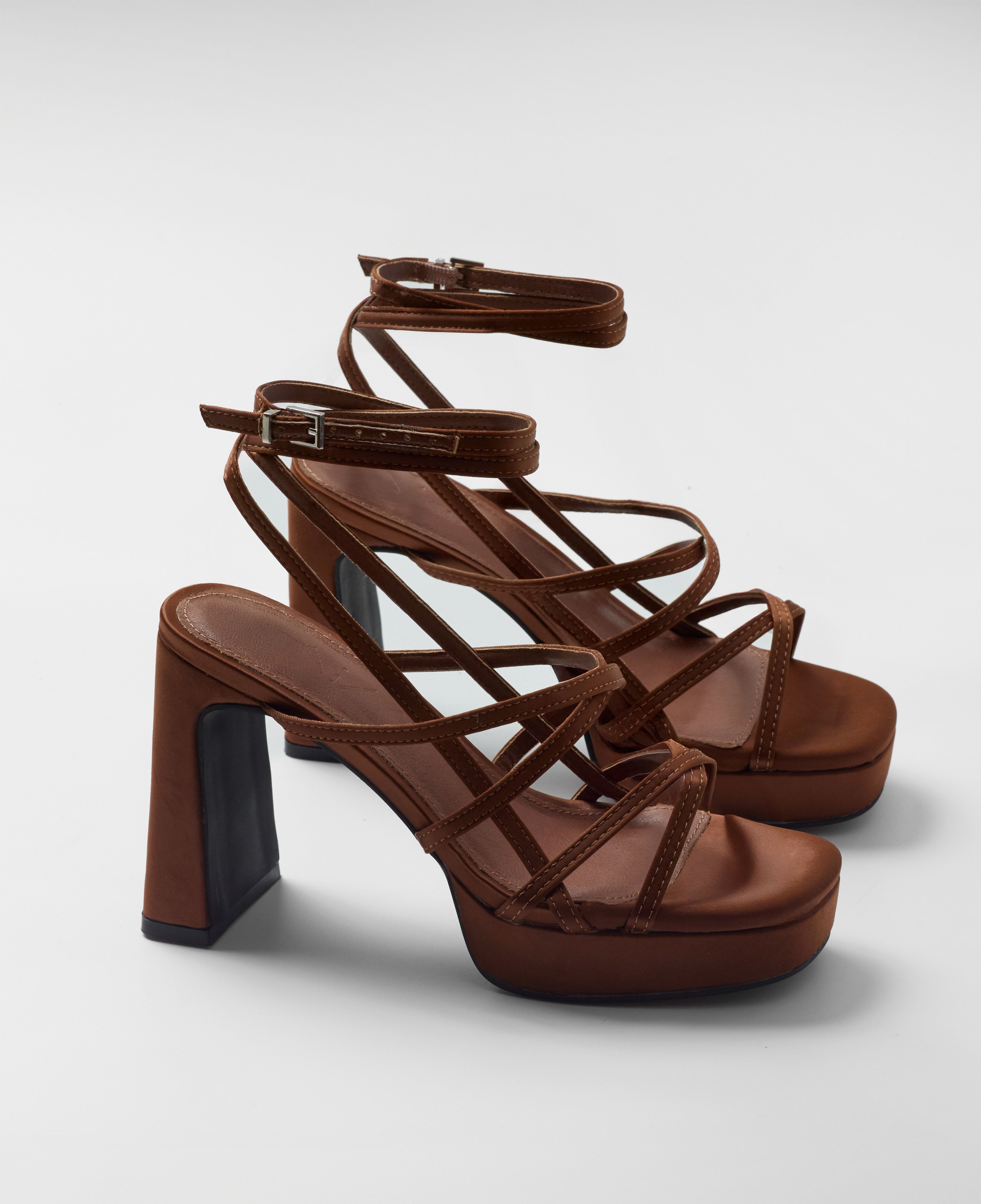 Mim shoes Sandalia de tacón NORI BRONCE