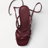 Mim shoes Sandalia de tacón NORI BURDEOS SATIN