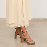 Mim shoes Sandalia de tacón NORI GRIS SATIN