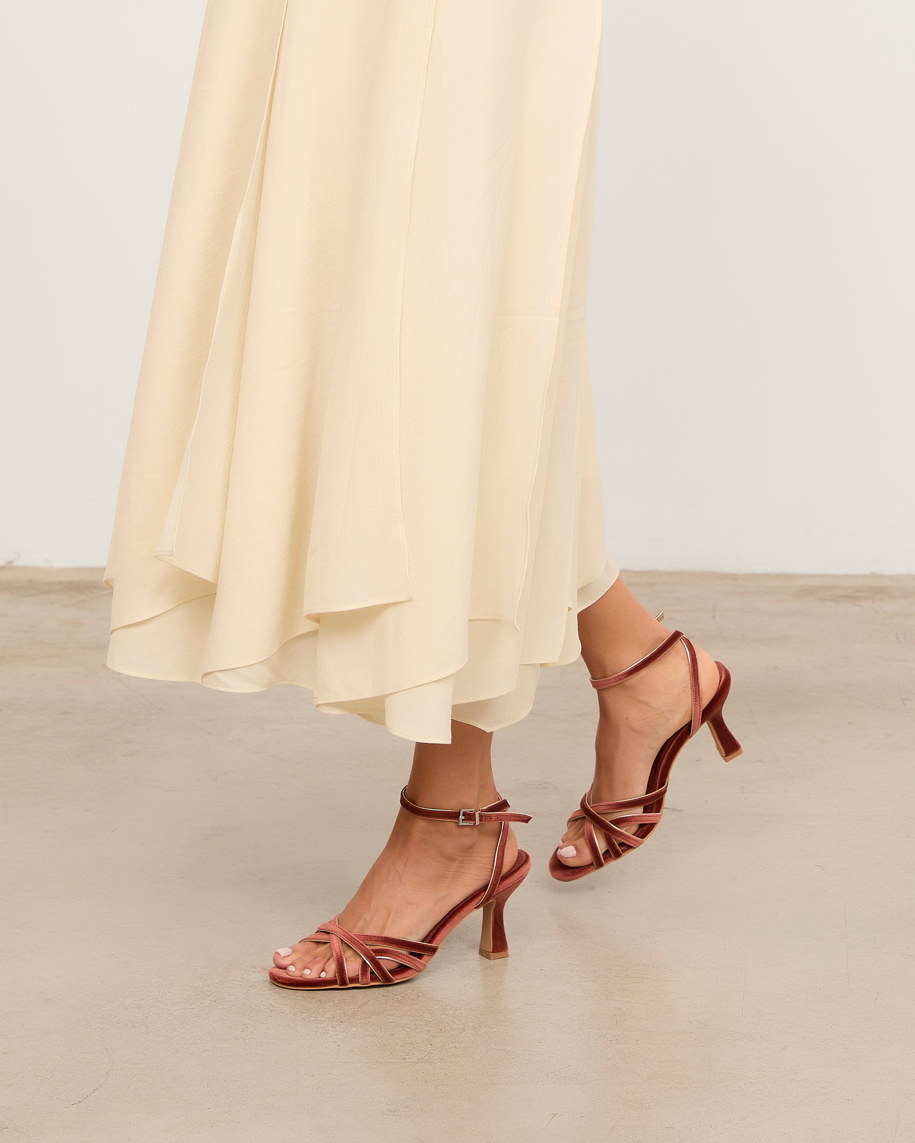 Mim shoes Sandalia de tacón NYA PETIT TEJA