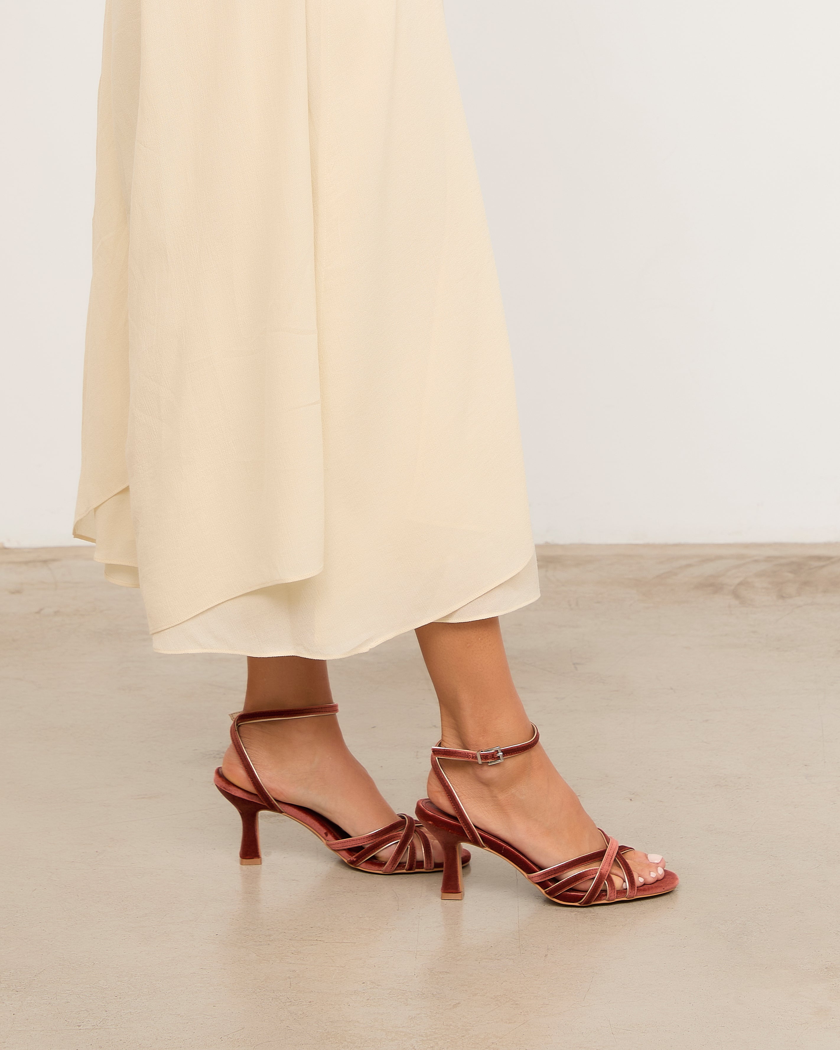 Mim shoes Sandalia de tacón NYA PETIT TEJA