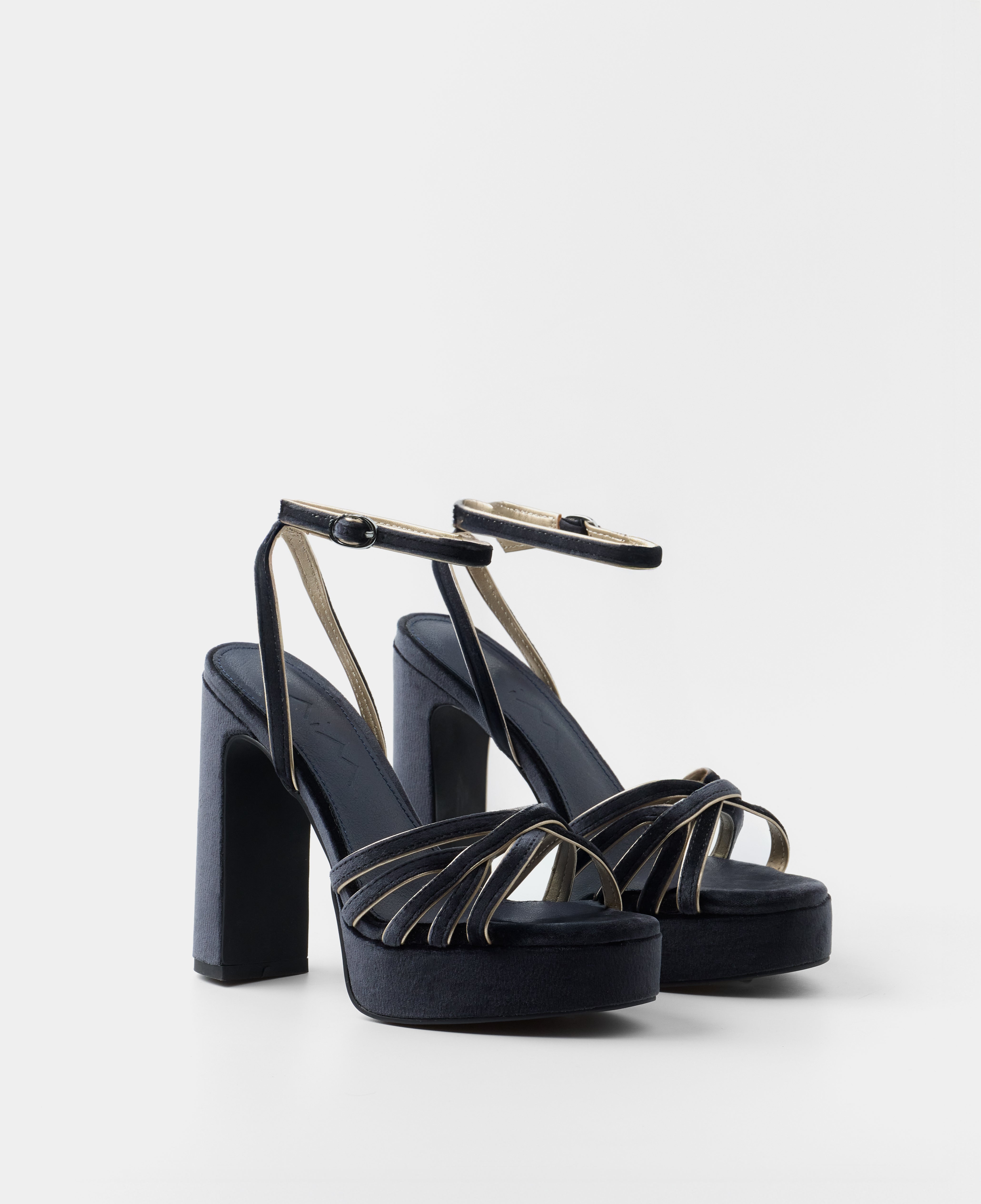 Mim shoes Sandalia de tacón NYA PETROLEO