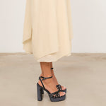 Mim shoes Sandalia de tacón NYA PETROLEO