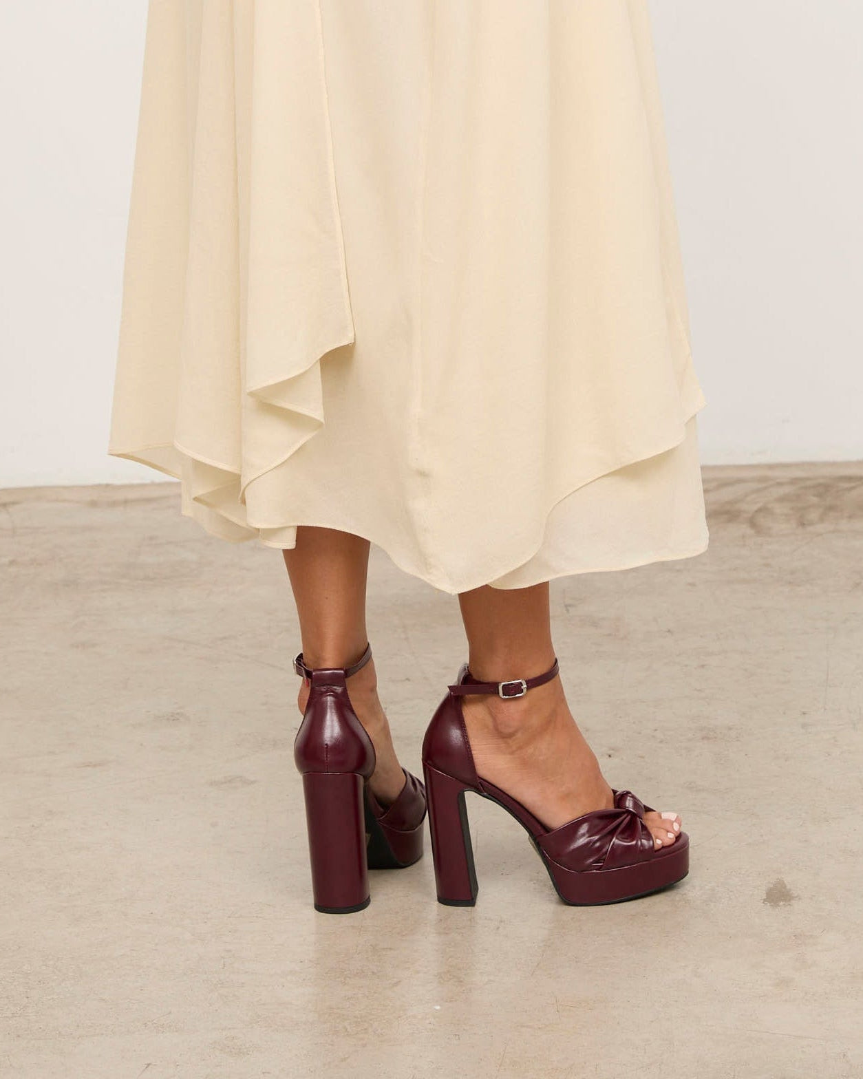 Mim shoes Sandalia de tacón OFE BURDEOS