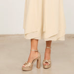 Mim shoes Sandalia de tacón OFE DORADO