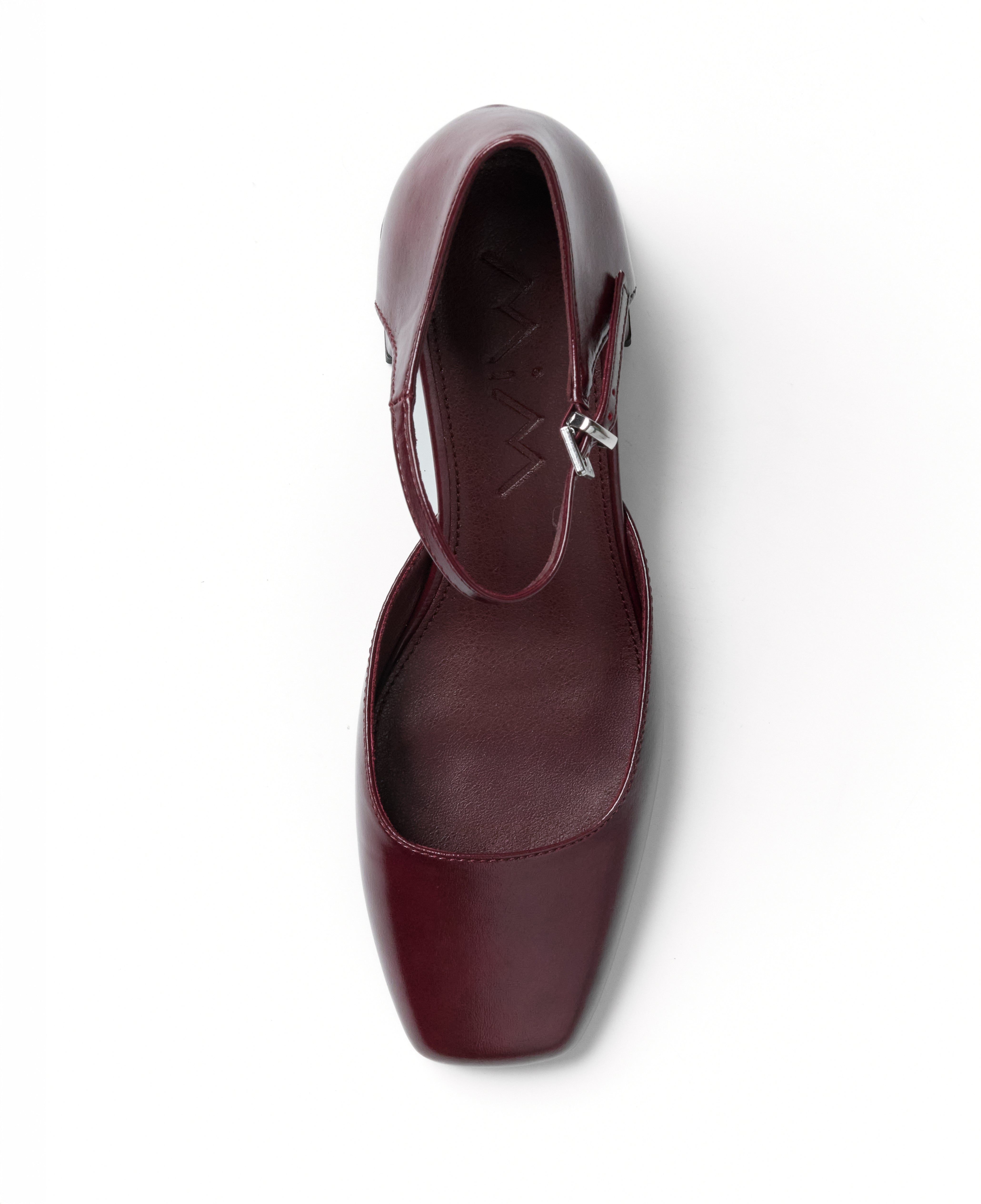 Mim shoes Tacón cerrado AMELIA BURDEOS