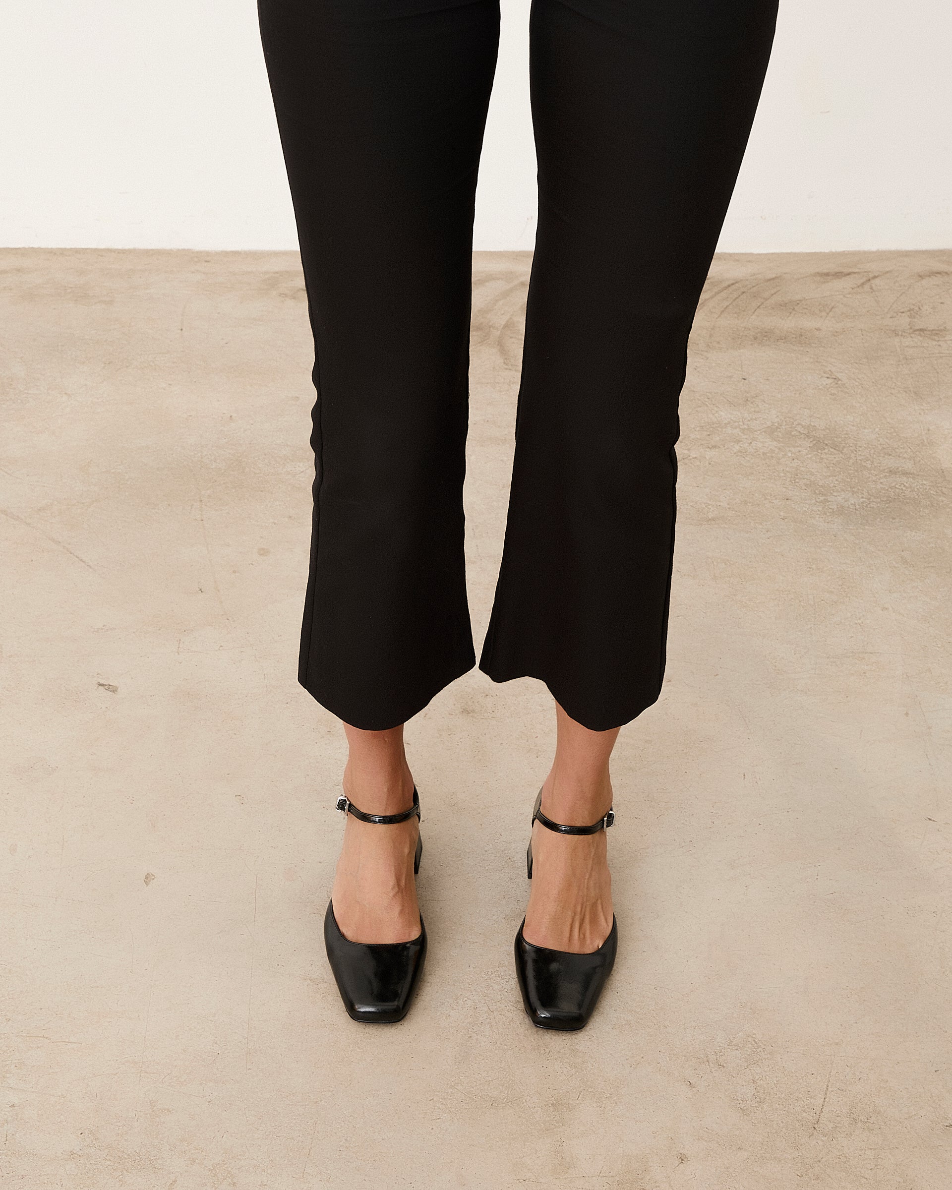 Mim shoes Tacón cerrado AMELIA NEGRO