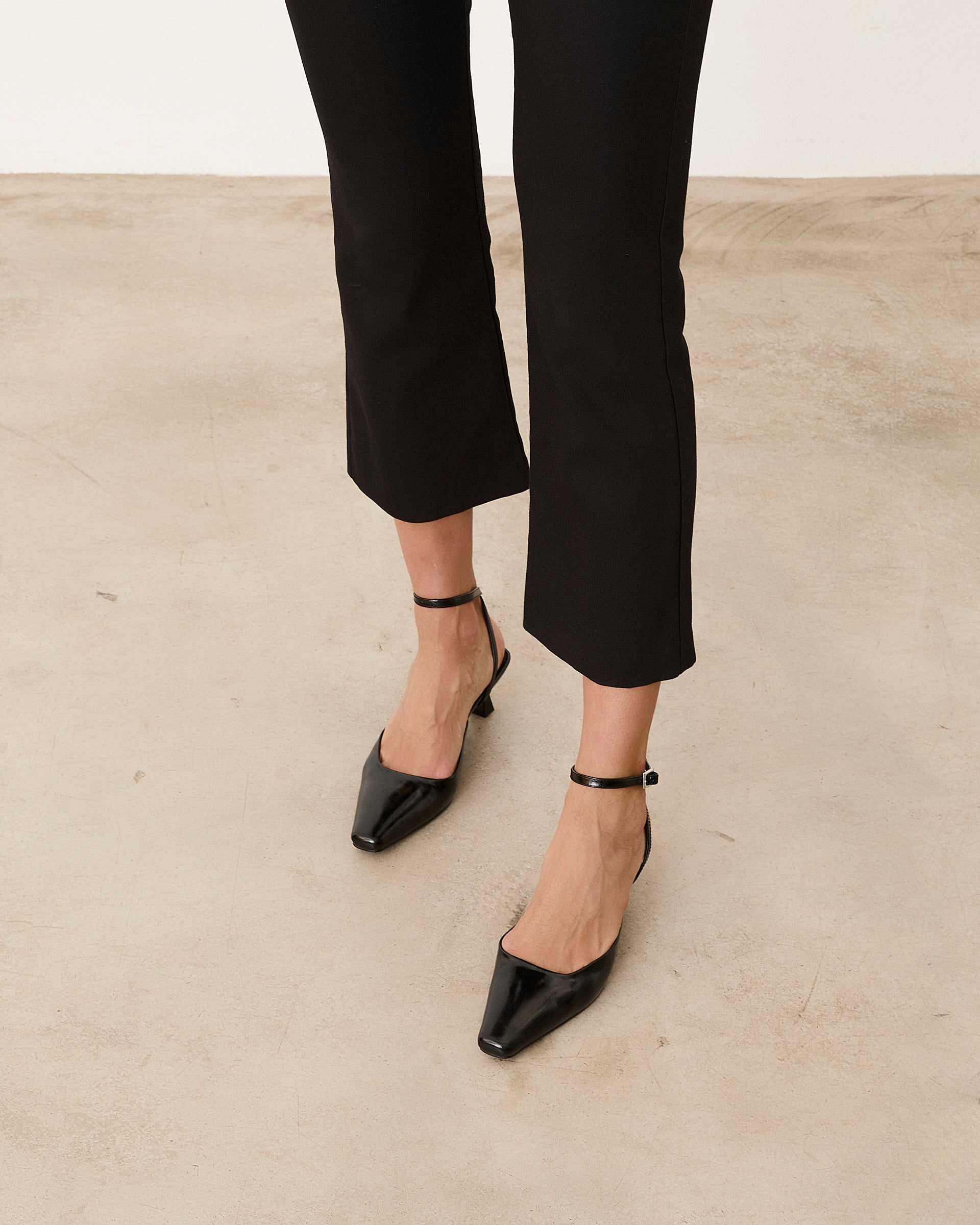 Mim shoes Tacón cerrado KOKO NEGRO