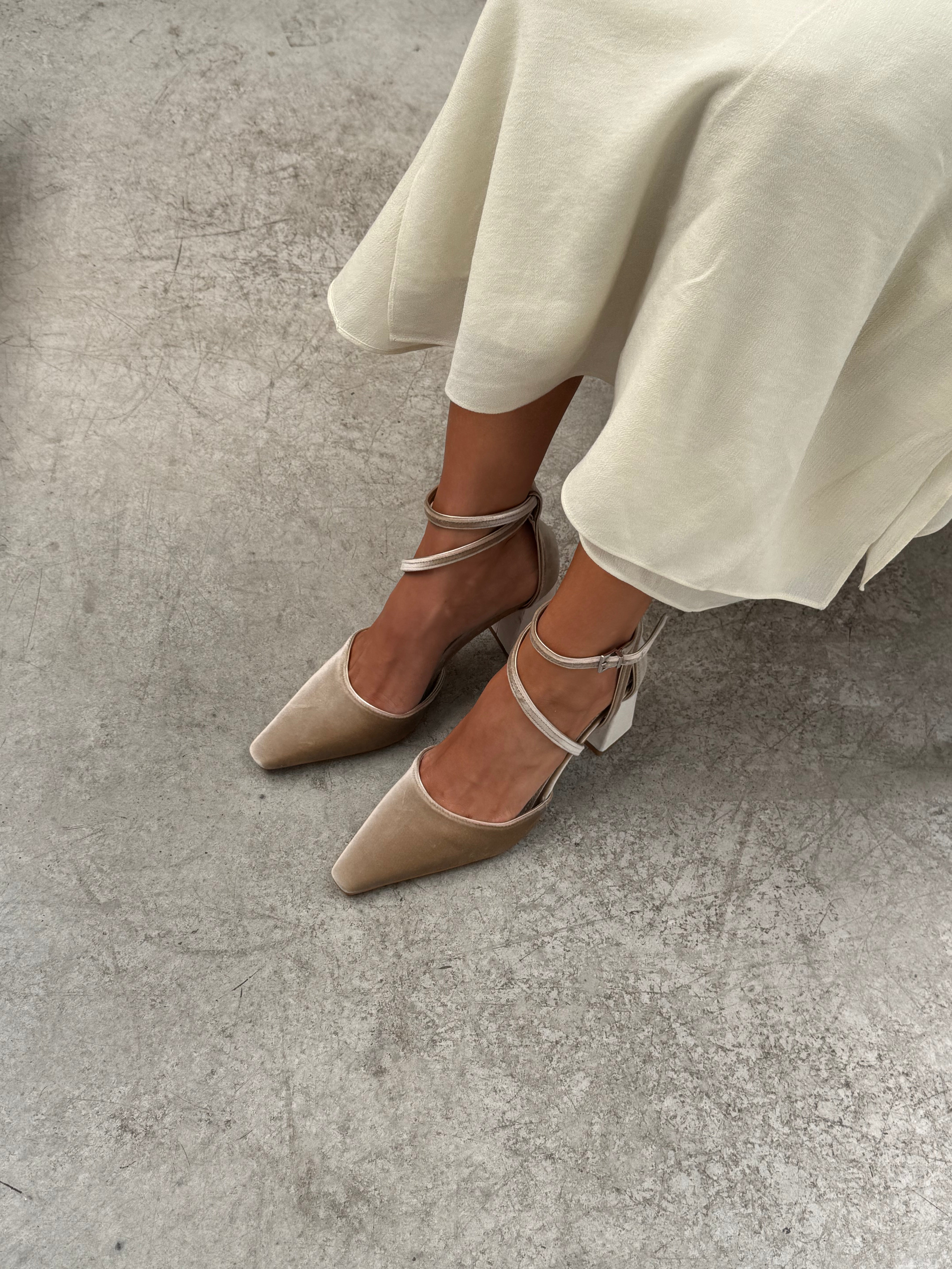 Mim shoes Tacón Cerrado LACE CHAMPAN