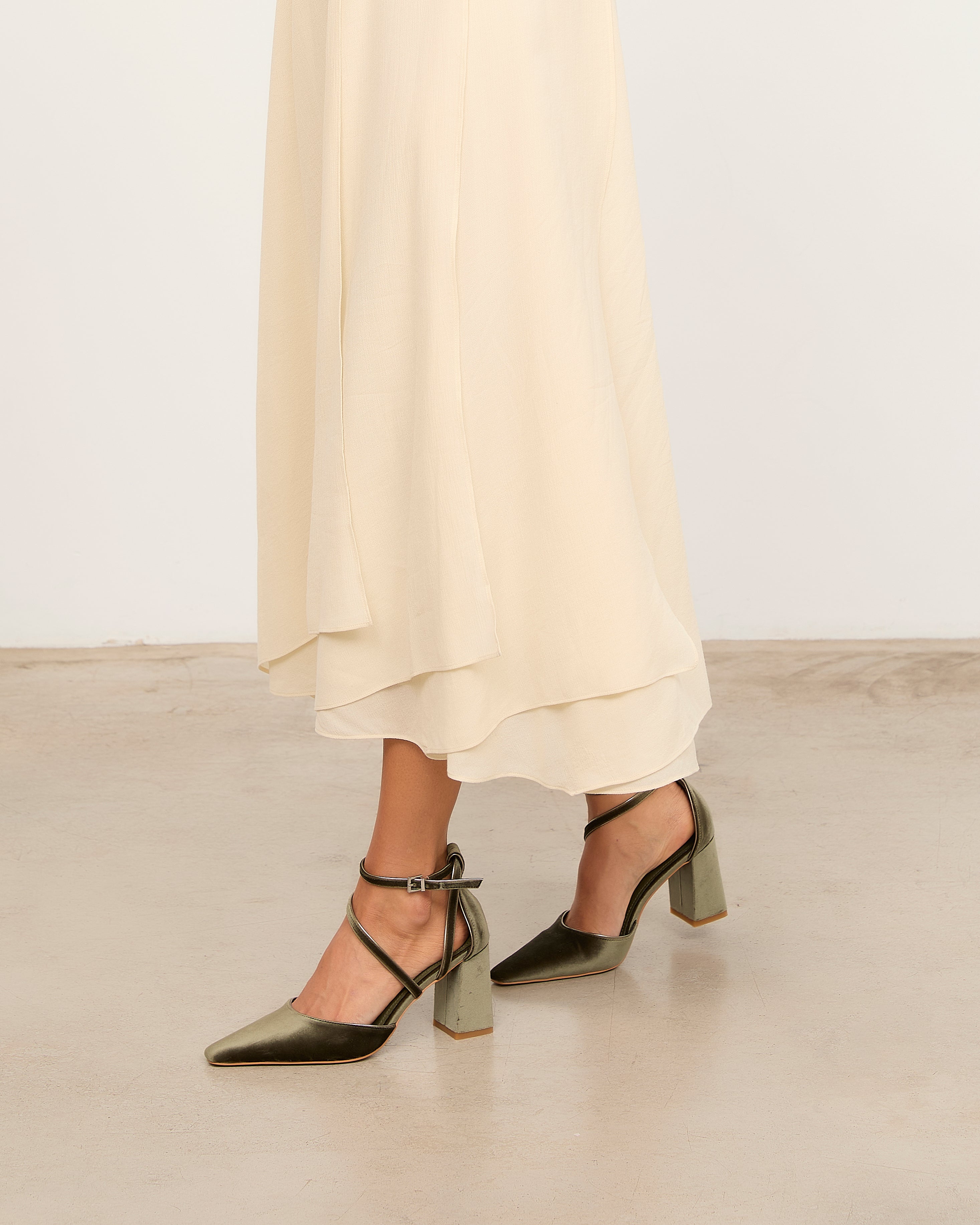 Mim shoes Tacón Cerrado LACE OLIVA