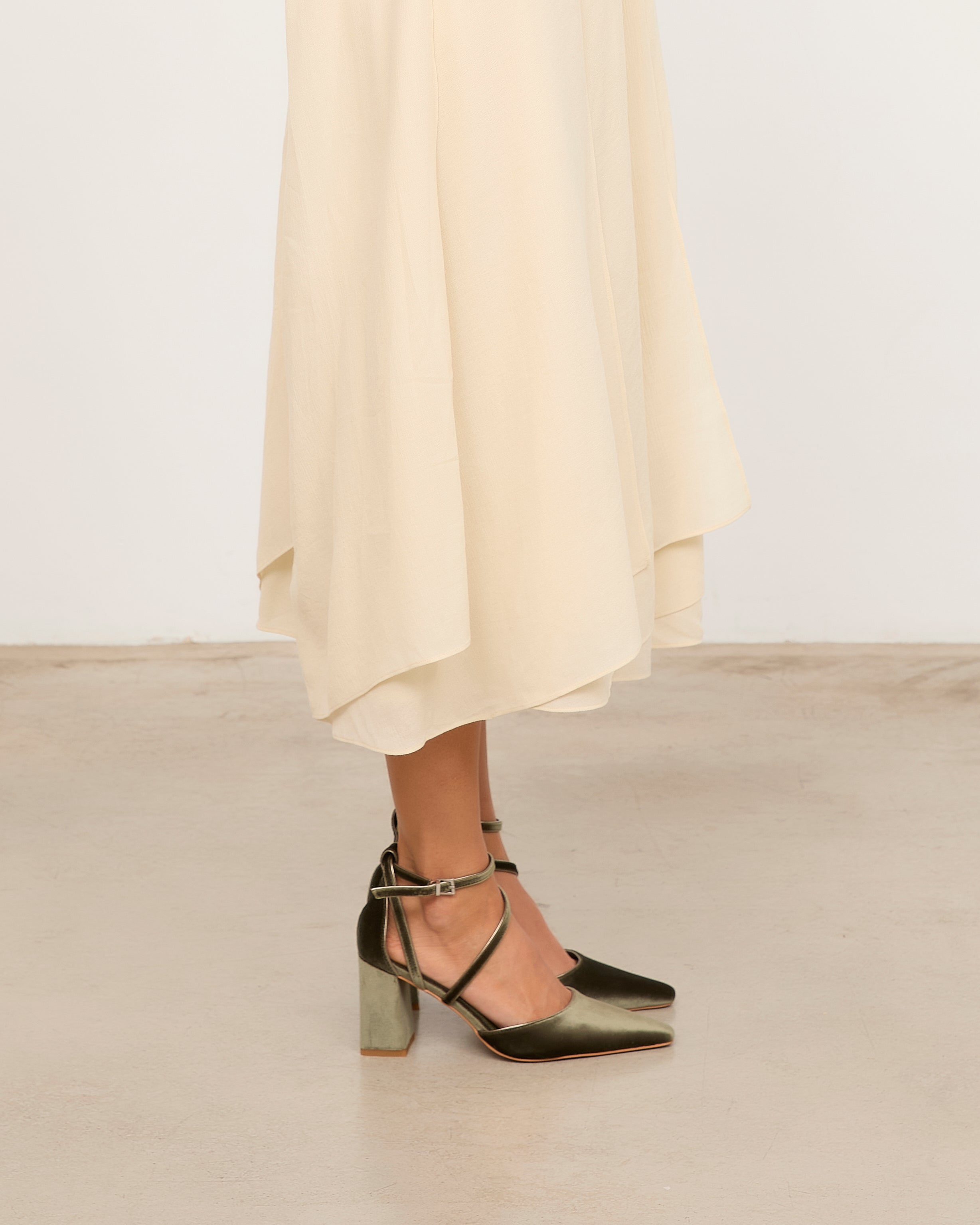 Mim shoes Tacón Cerrado LACE OLIVA