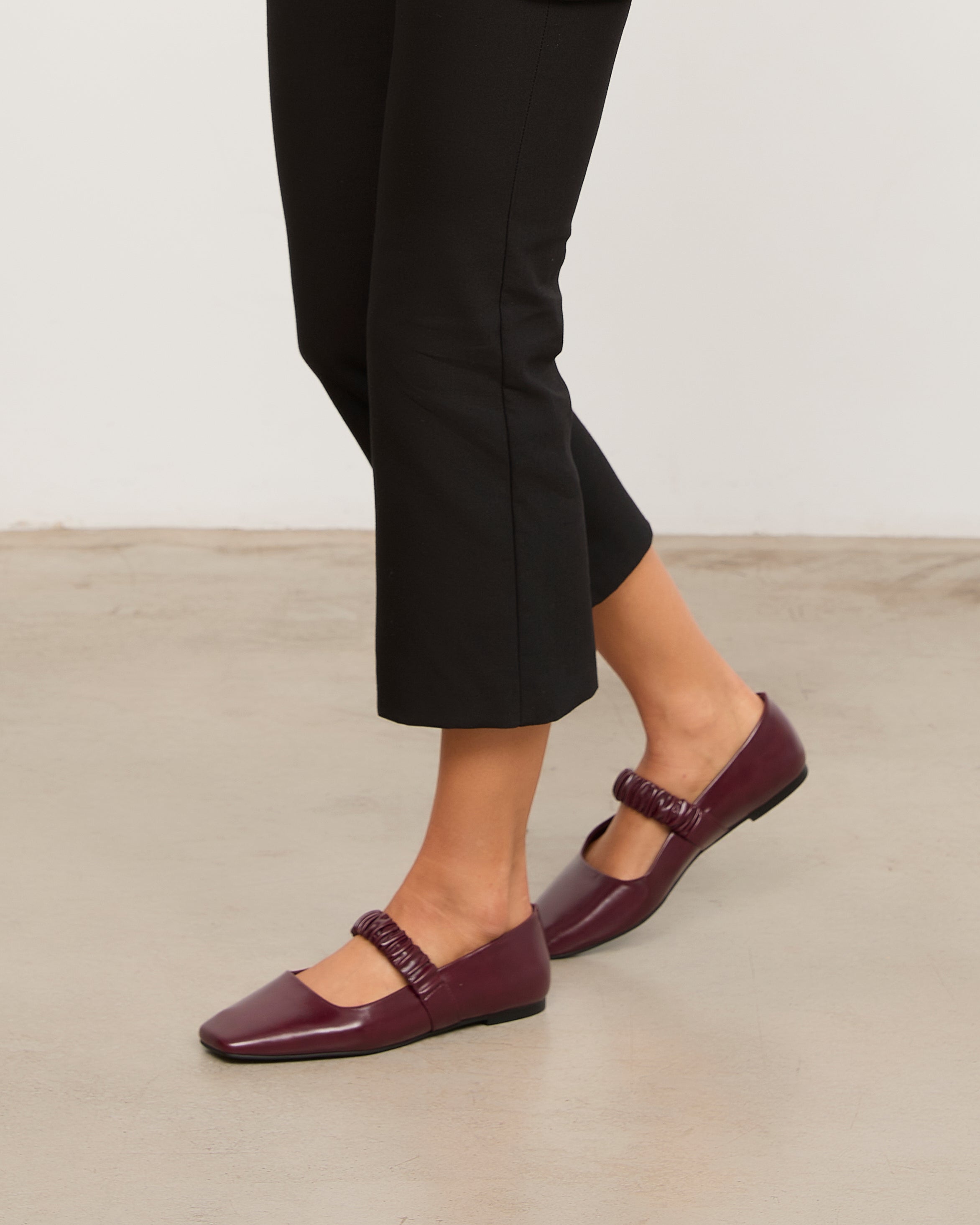 Mim shoes Zapato Plano DEVI BURDEOS