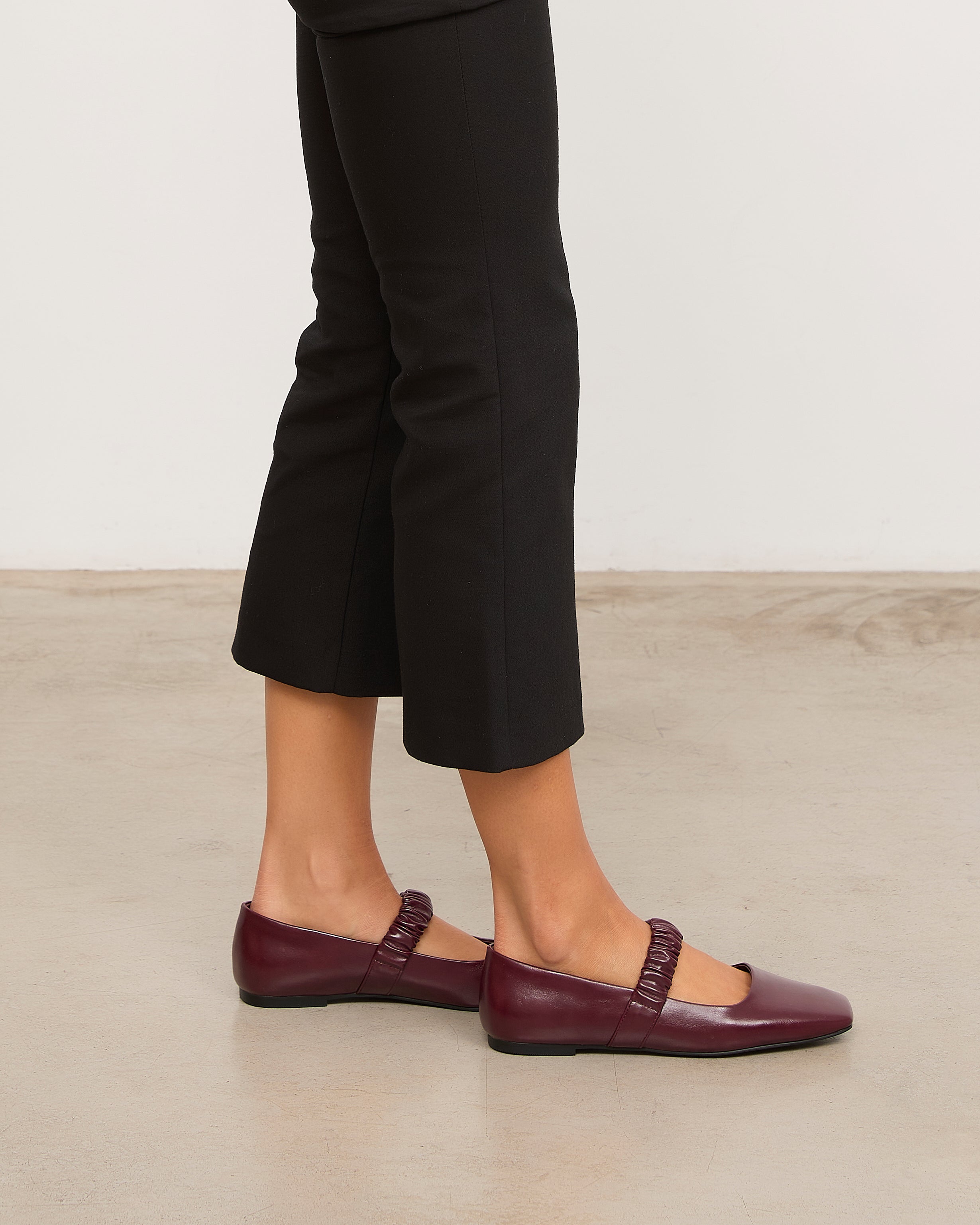 Mim shoes Zapato Plano DEVI BURDEOS