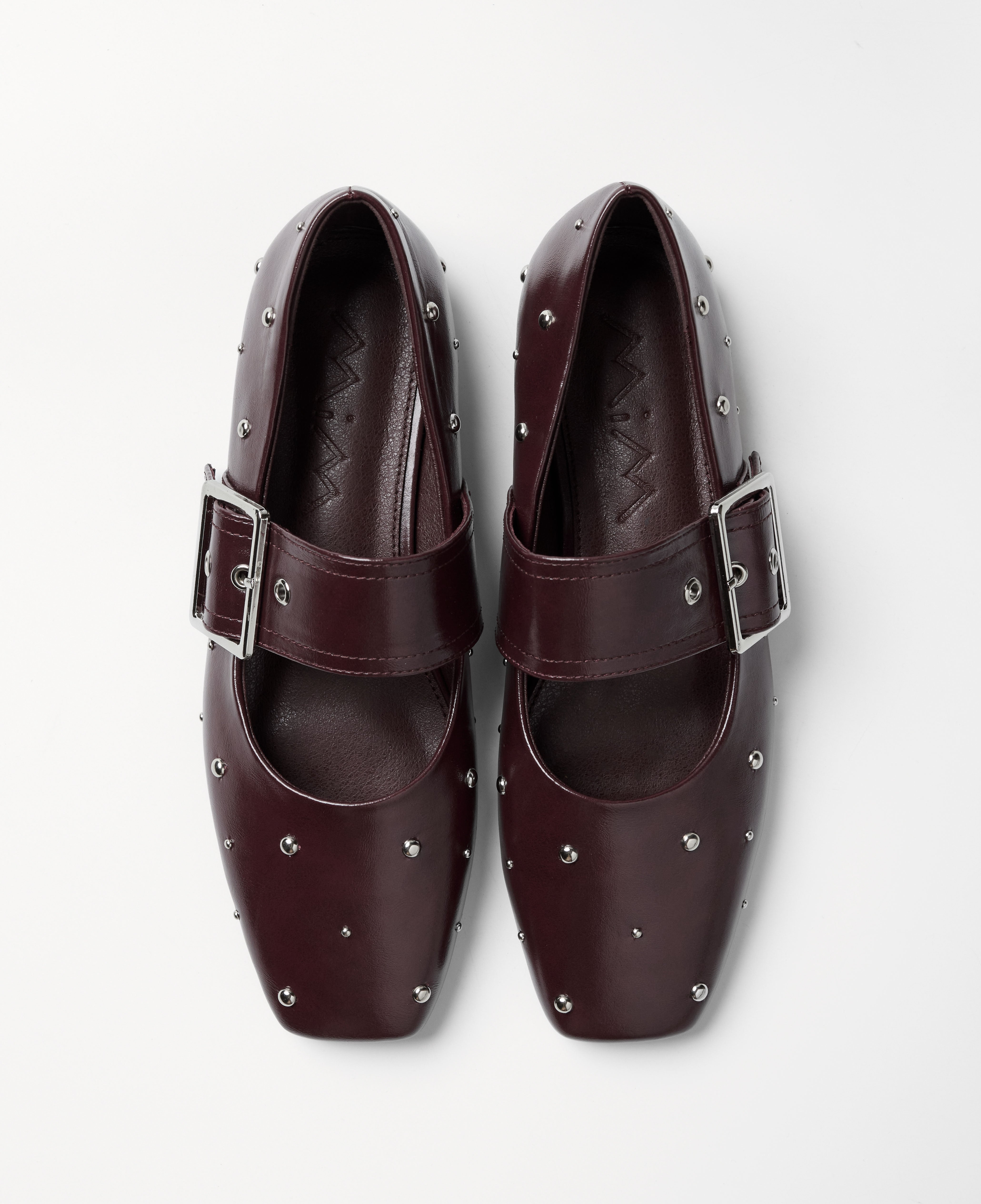 Mim shoes Zapato plano DOVI BURDEOS TACHAS