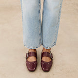Mim shoes Zapato plano DOVI BURDEOS TACHAS