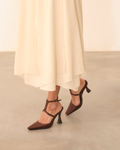 MIM Tacón cerrado DANIELLE CHOCOLATE SATIN