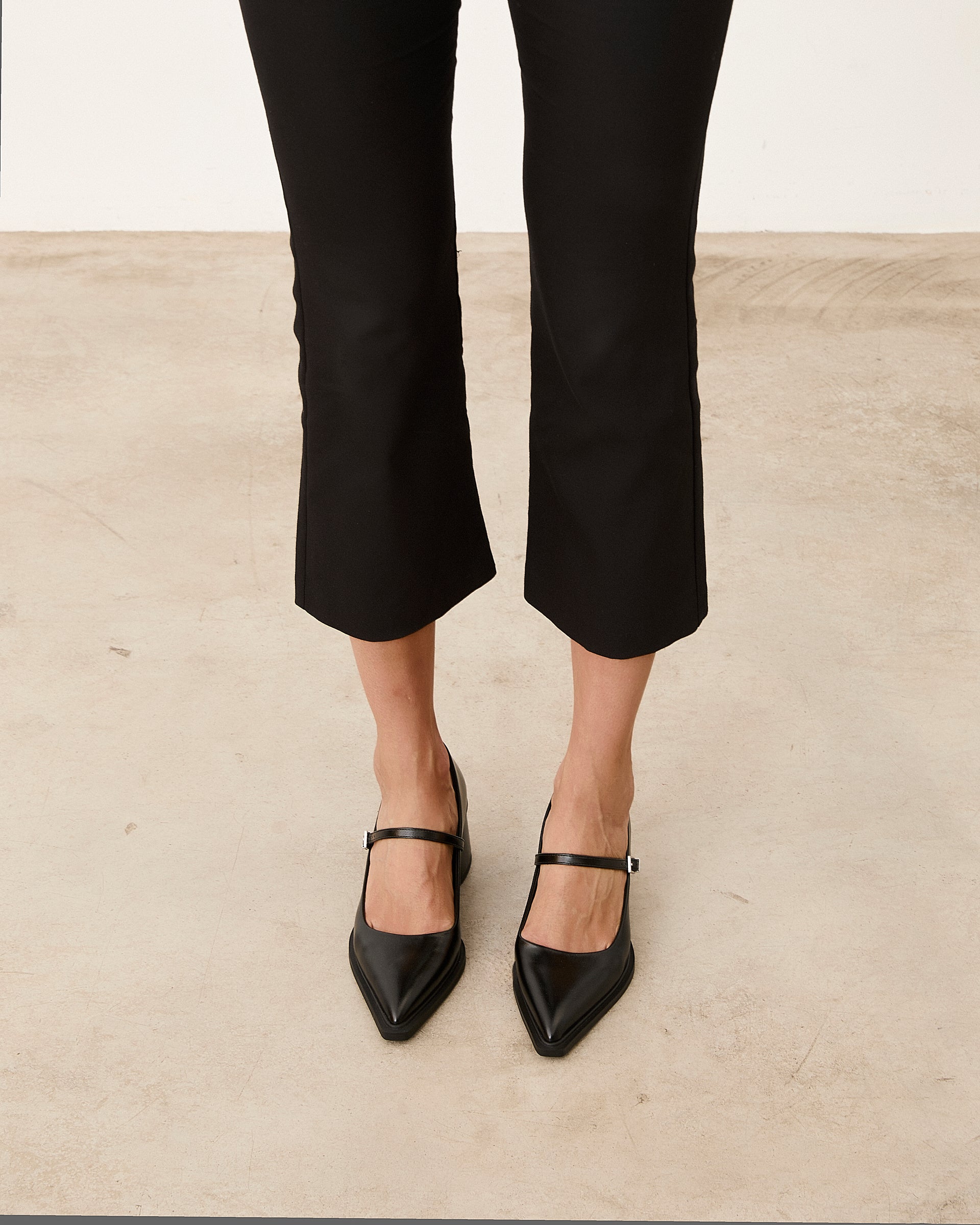 MIM Tacón cerrado RACHEL NEGRO