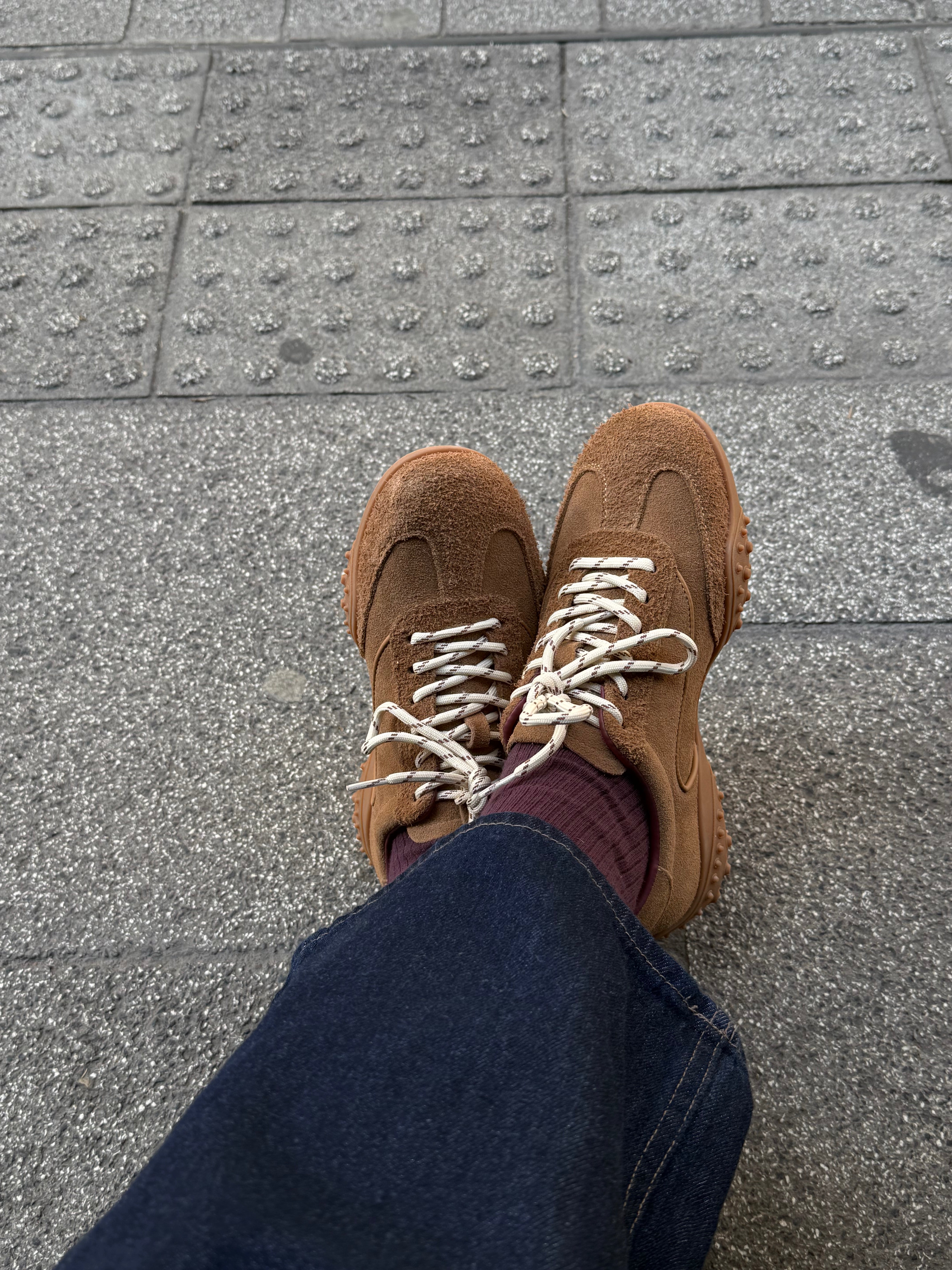 MIM Zapatilla GUTZ CAMEL