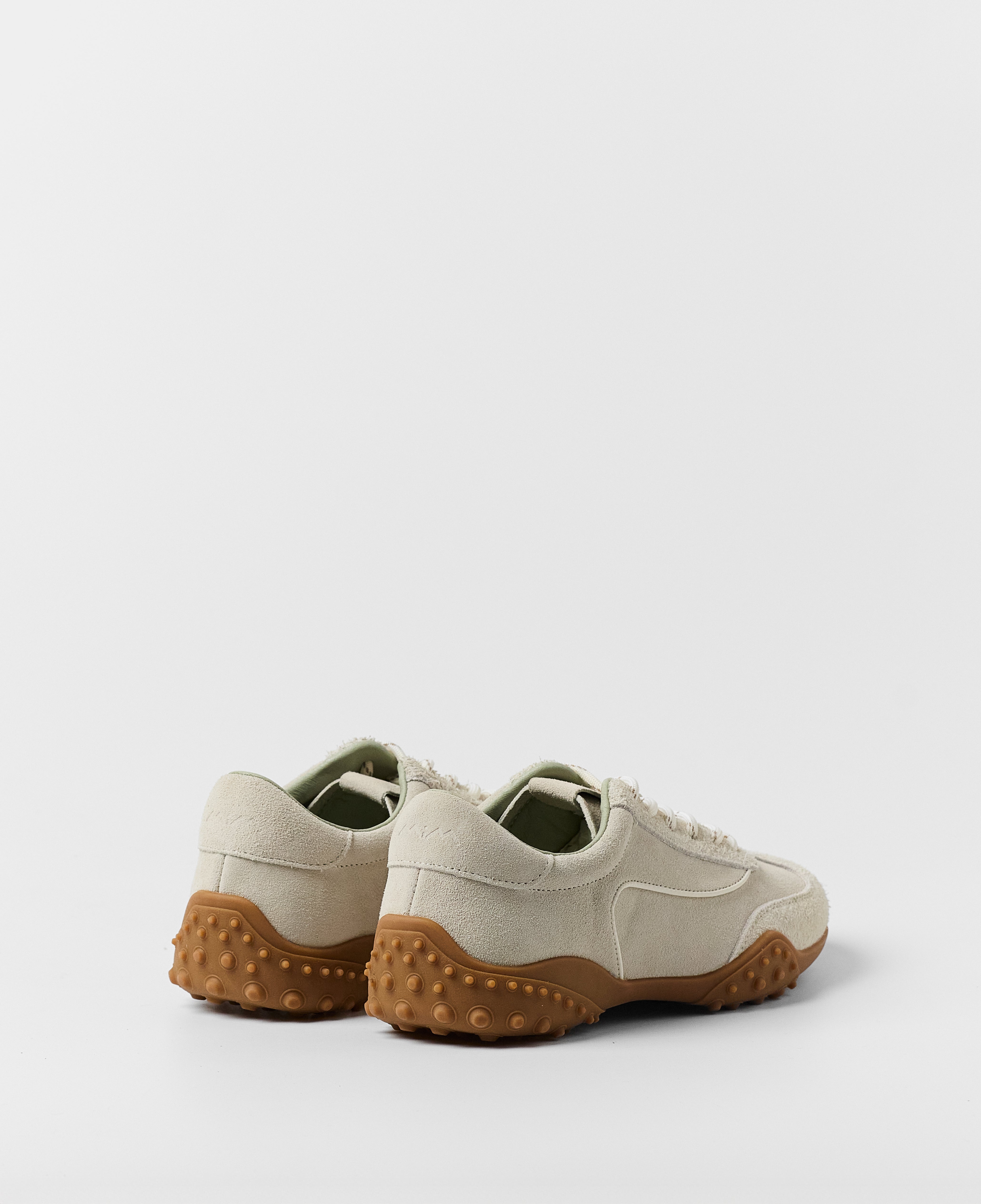 MIM Zapatilla GUTZ OFF WHITE