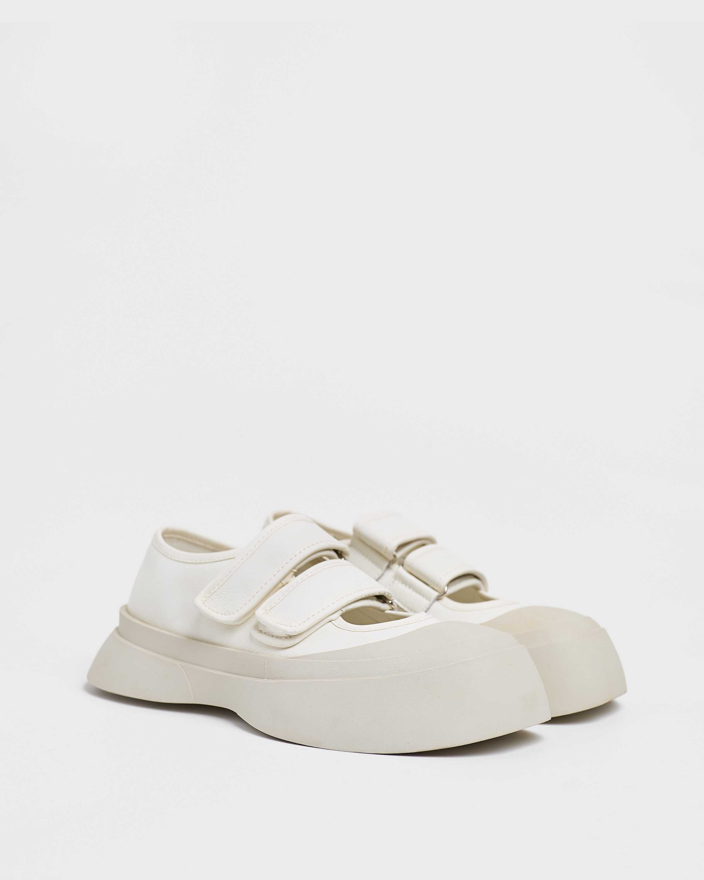 MIM Zapatilla Hanni Band Off White