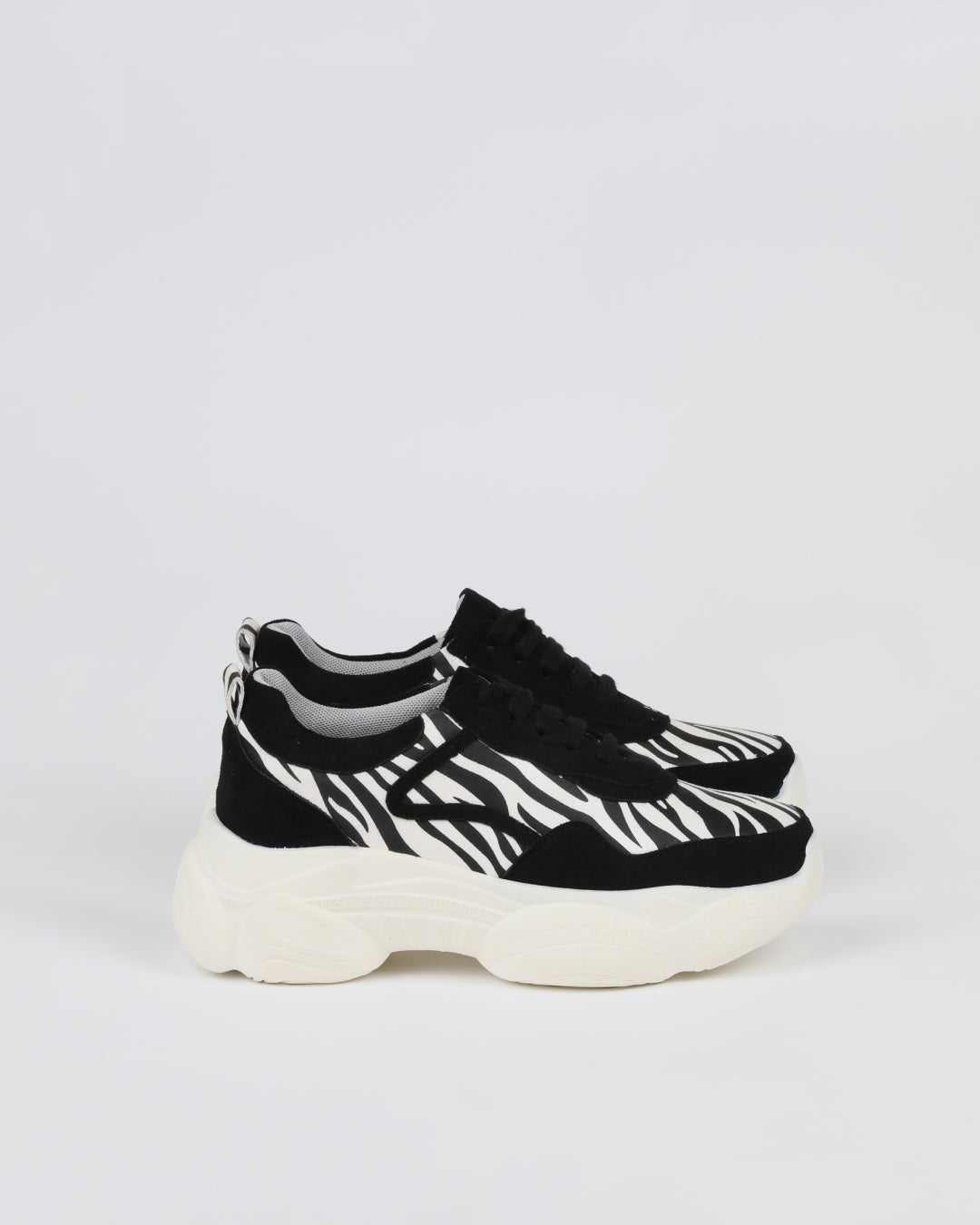 MS39 W Black Zebra