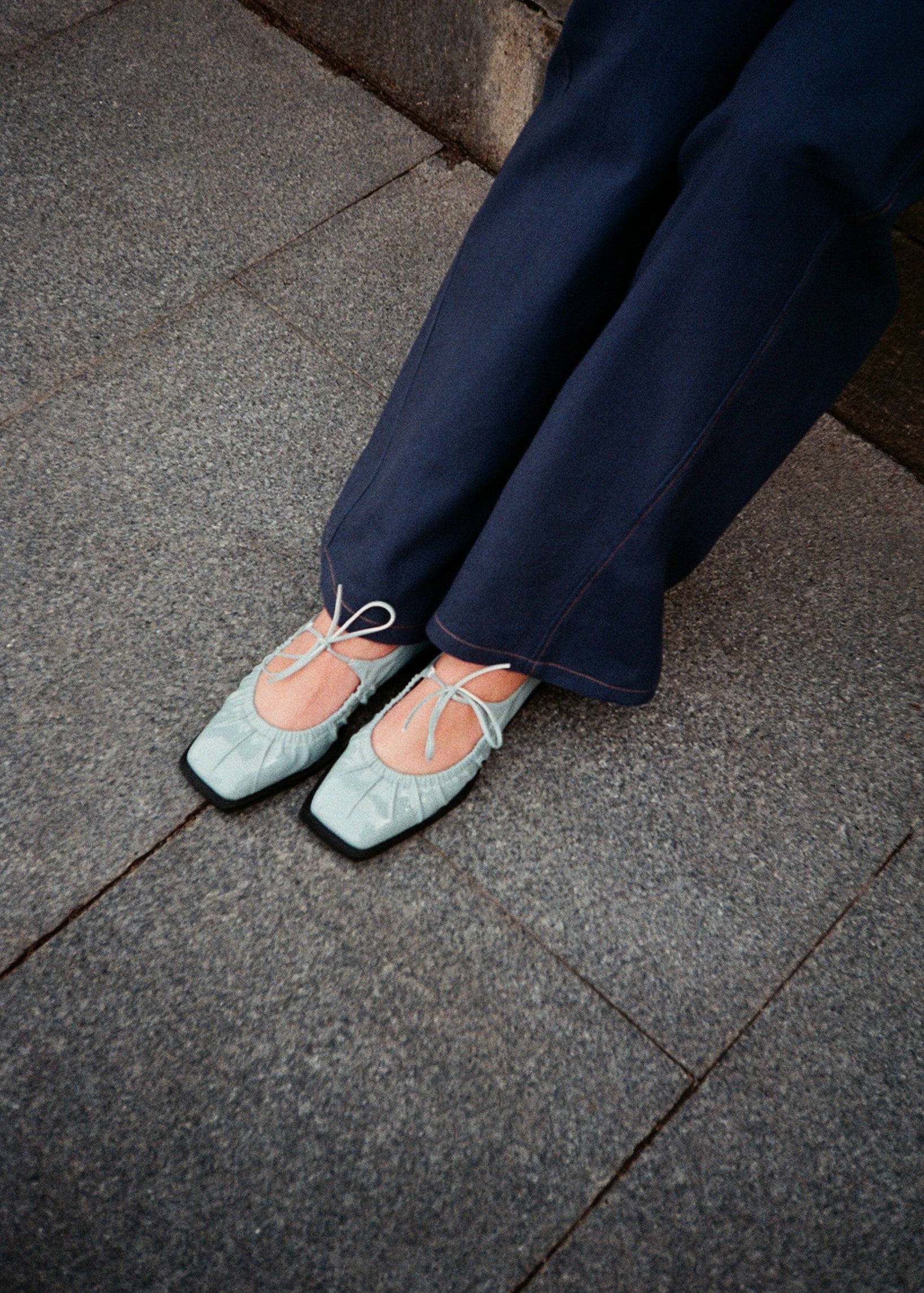 MIM Zapato cerrado Mace Celeste