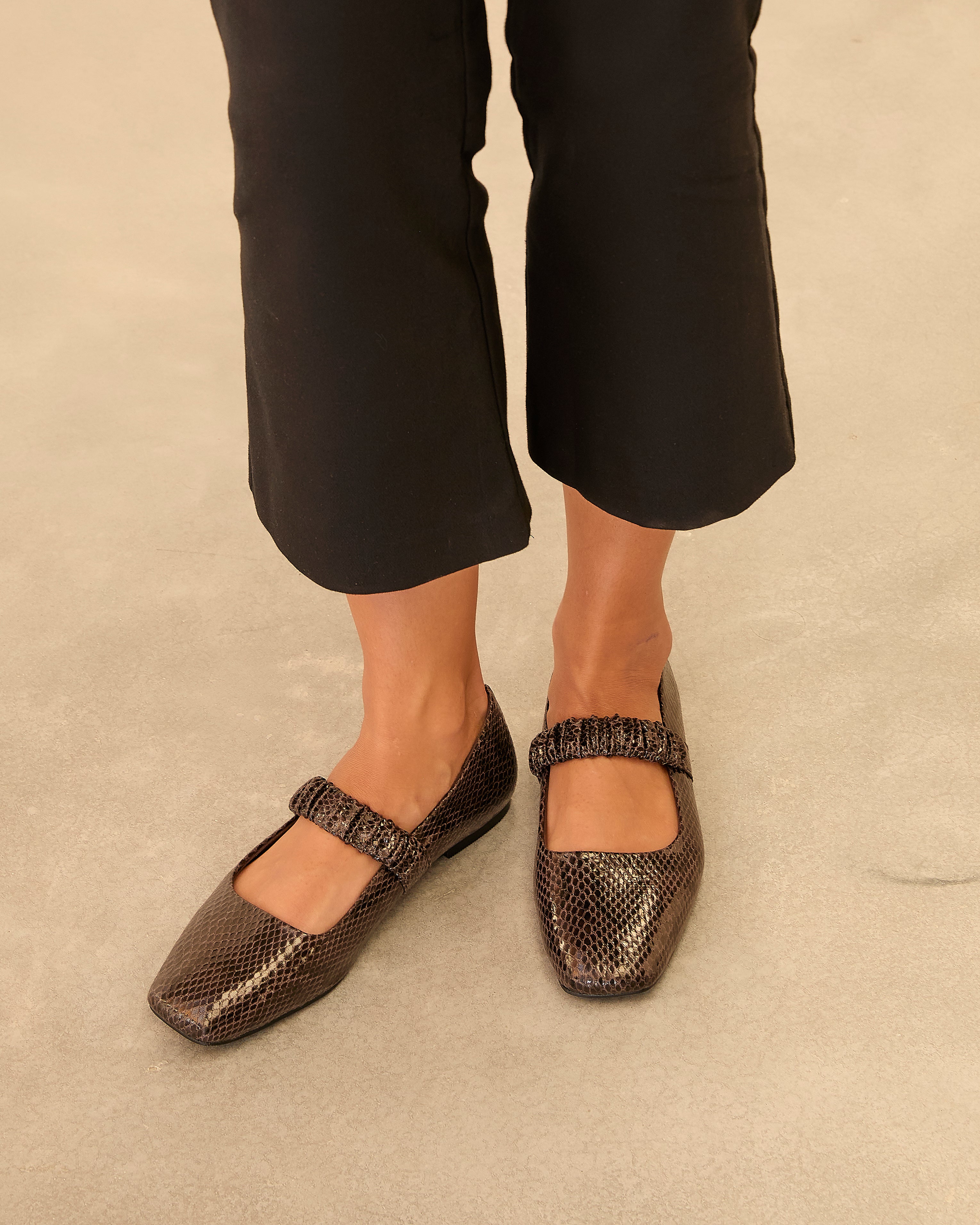 MIM Zapato Plano DEVI CHOCOLATE SNAKE