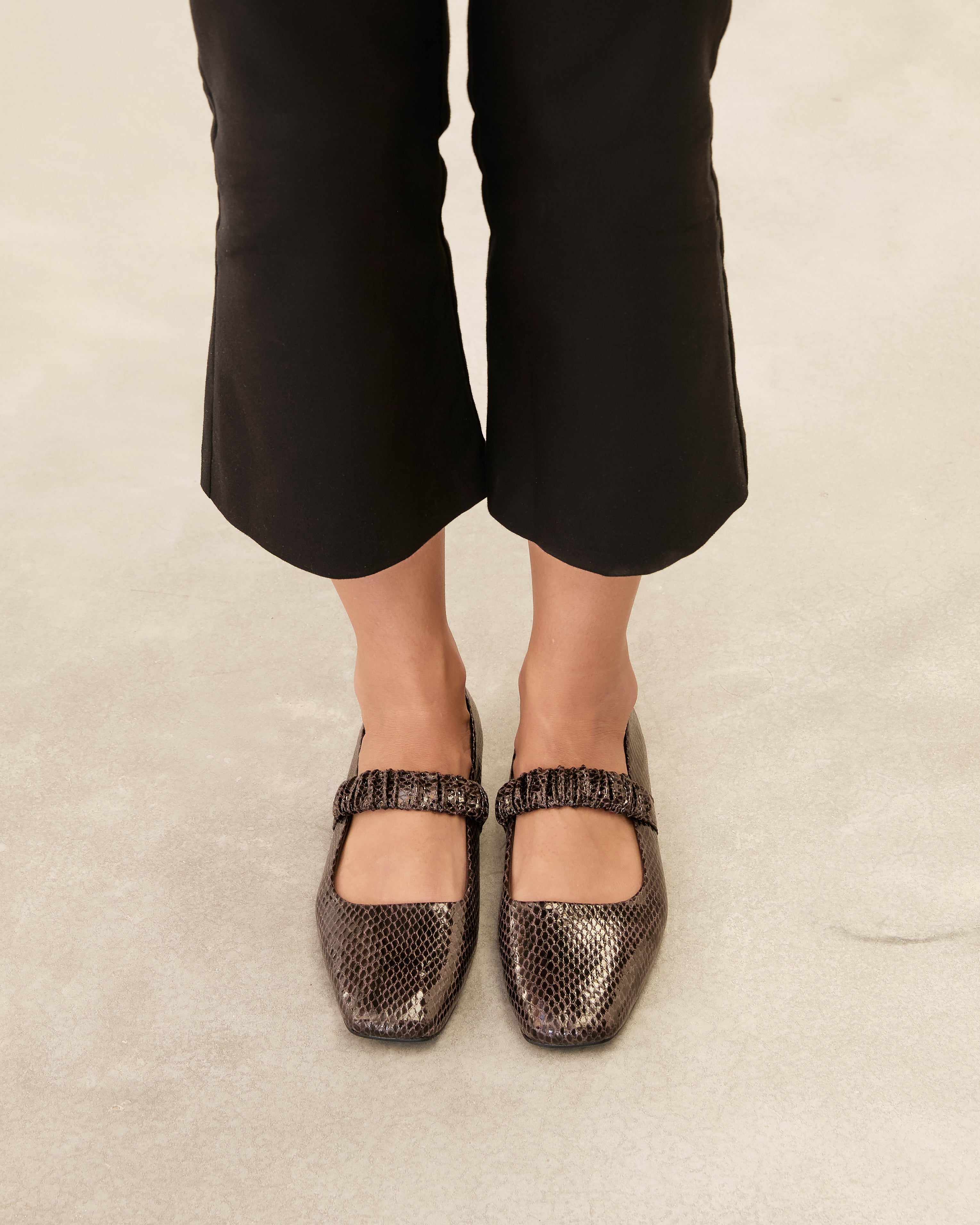 MIM Zapato Plano DEVI CHOCOLATE SNAKE