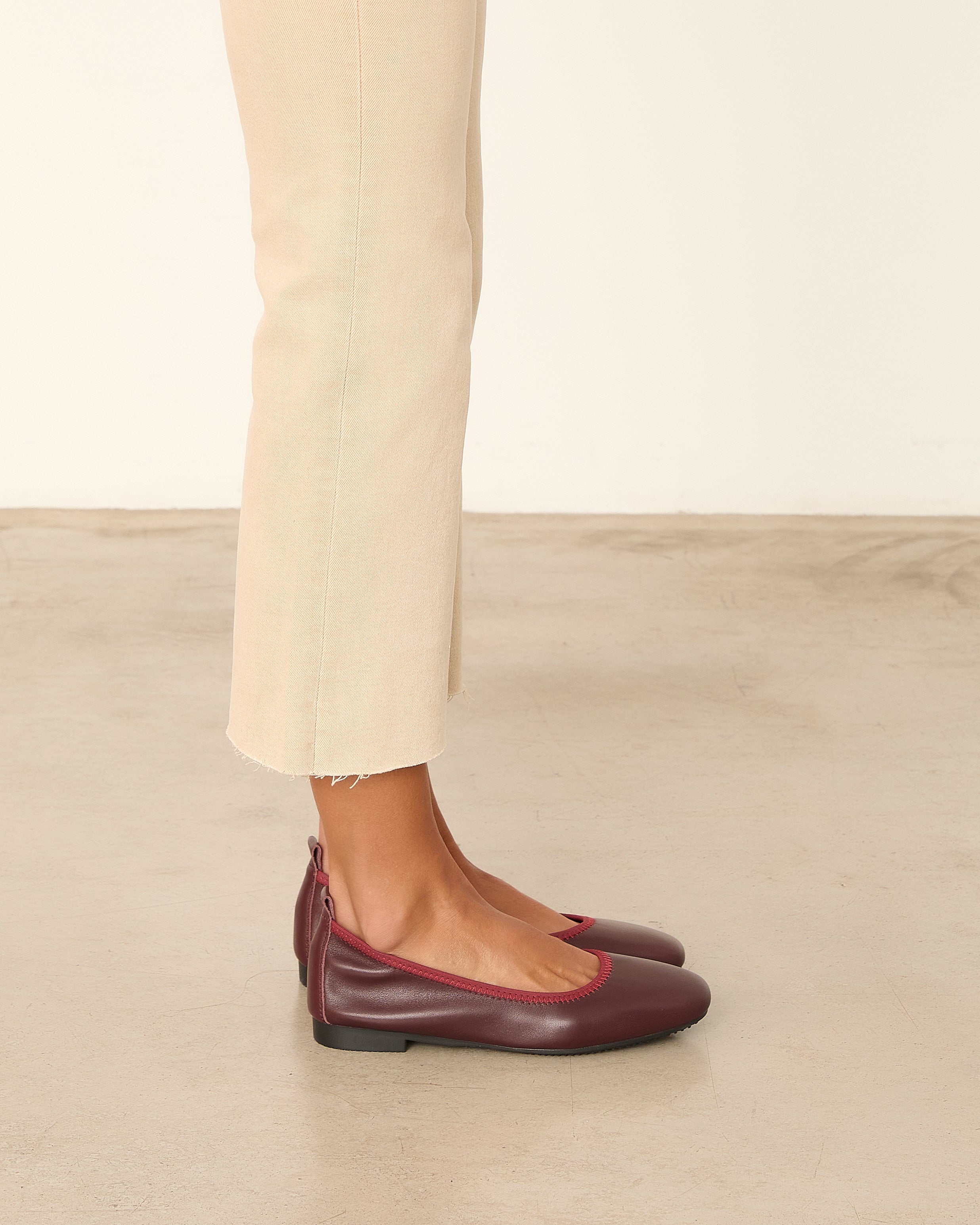 MIM Zapato Plano FINE BURDEOS