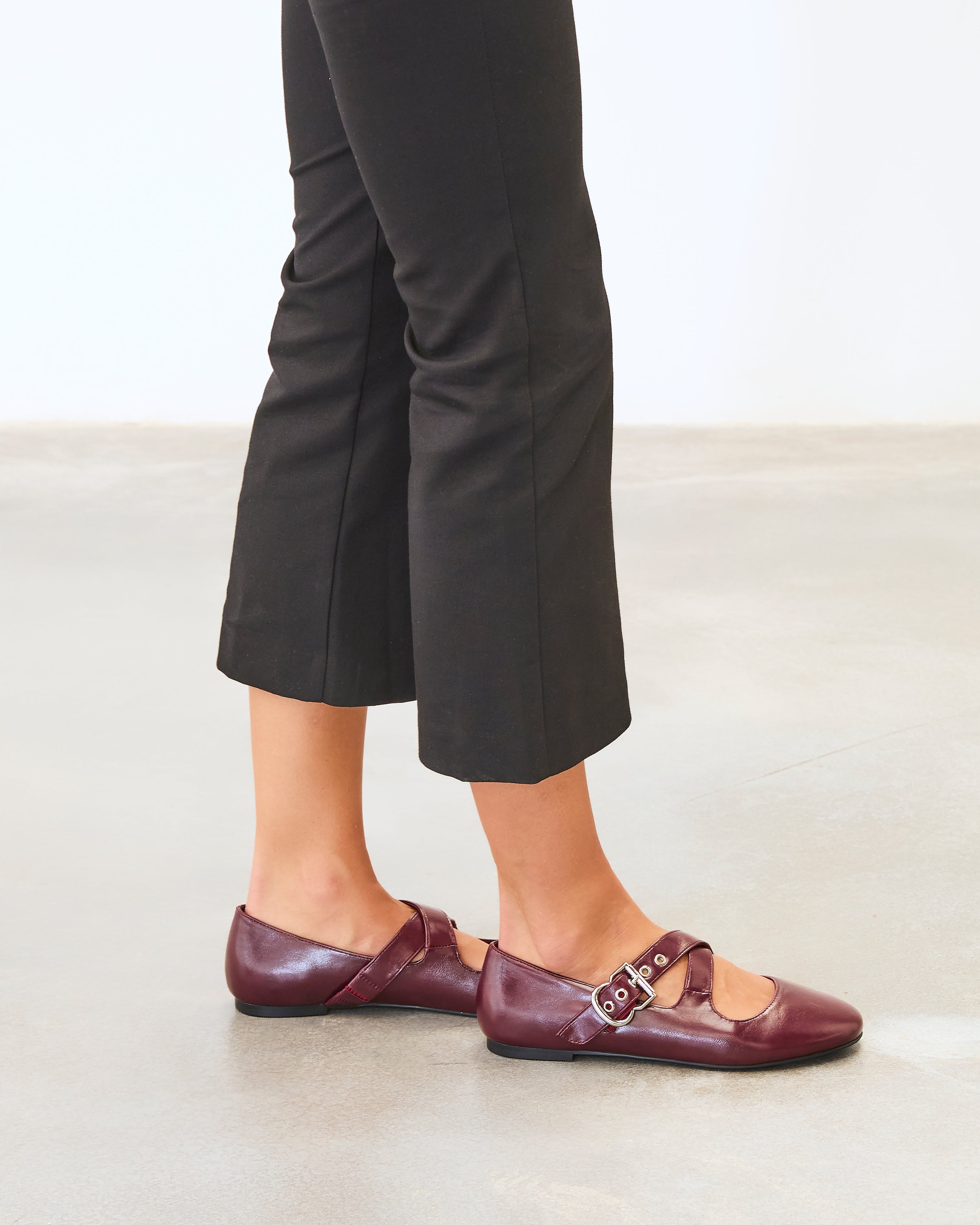 MIM Zapato Plano FLO BURDEOS