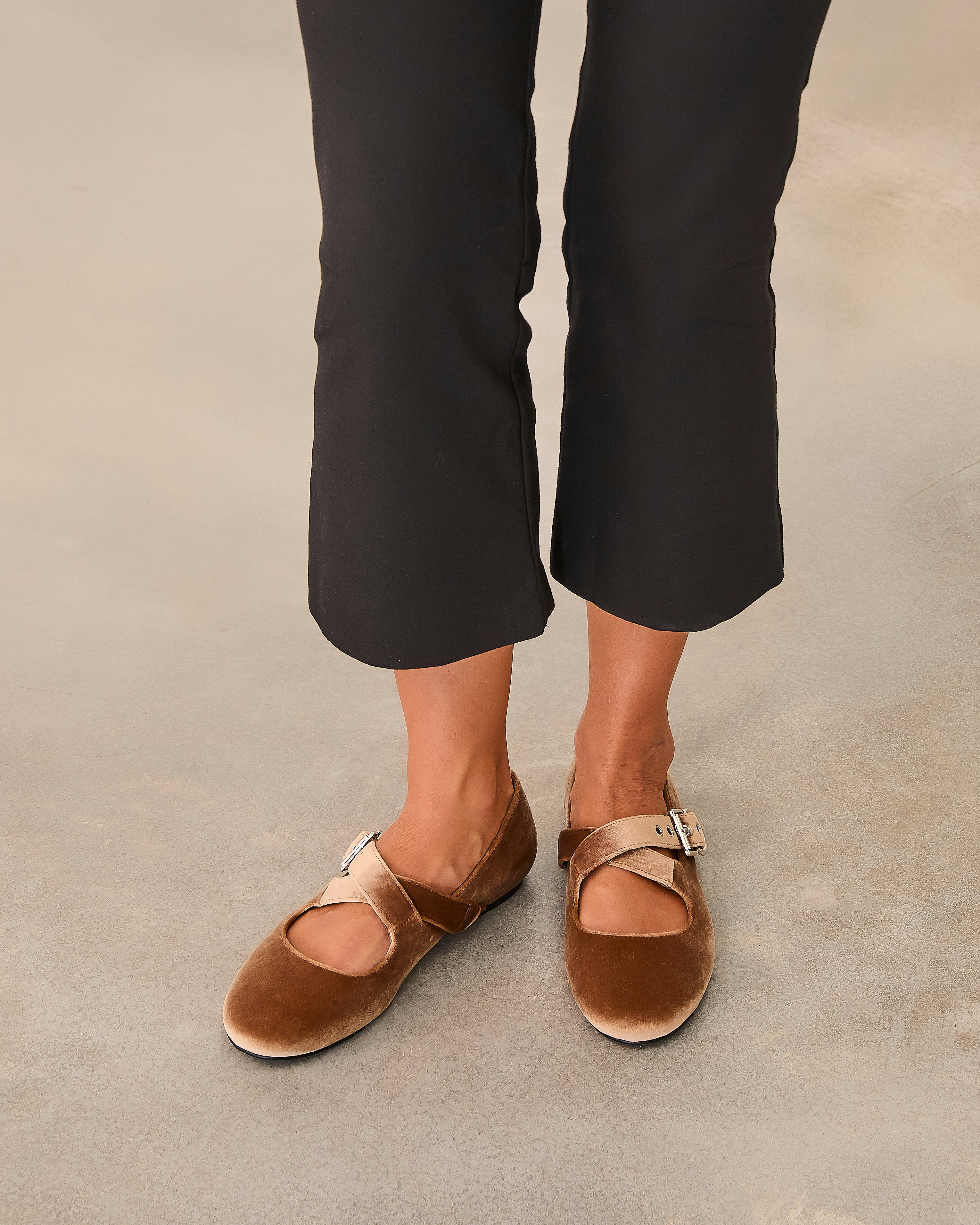 MIM Zapato Plano FLO TOSTADO VELVET