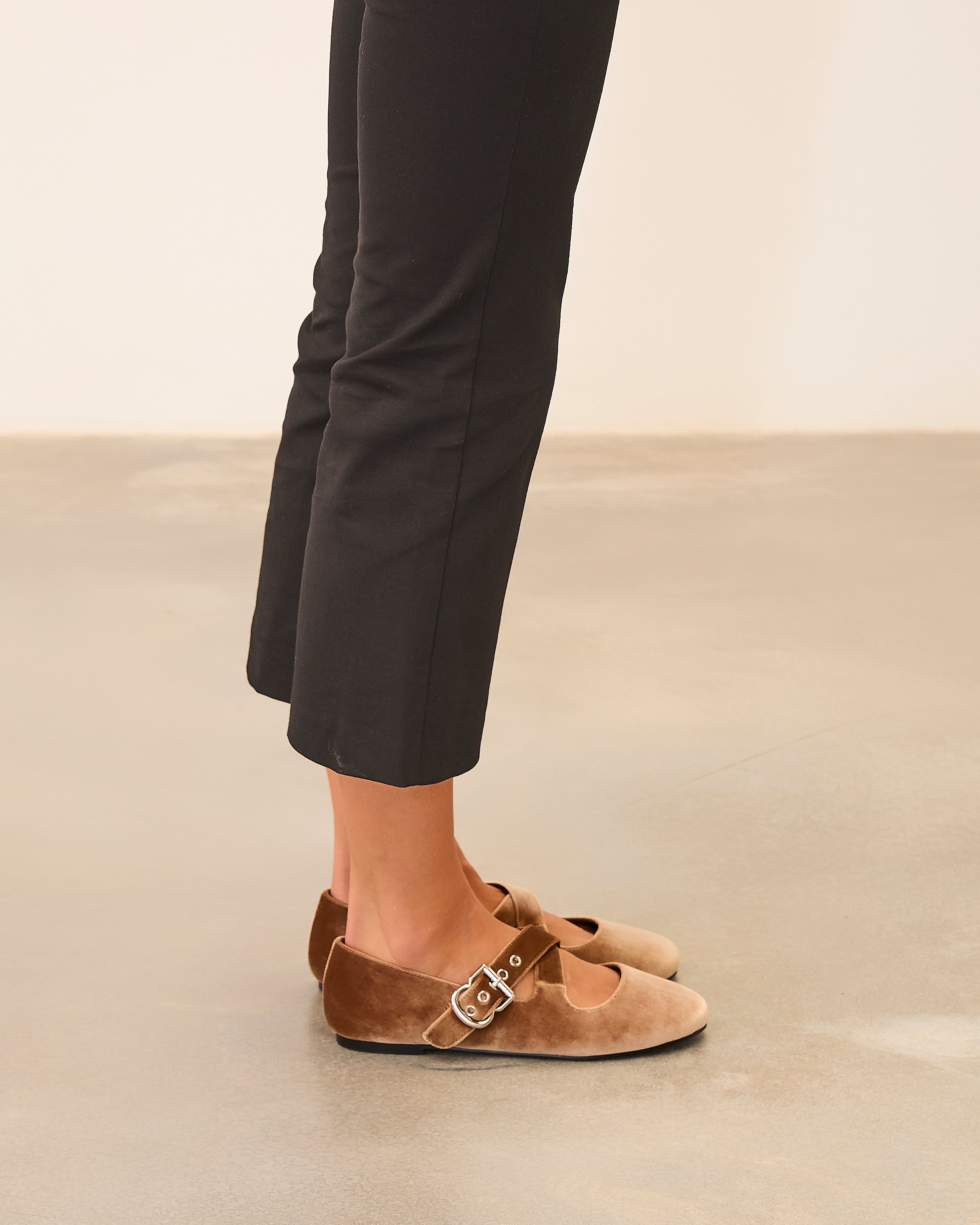 MIM Zapato Plano FLO TOSTADO VELVET