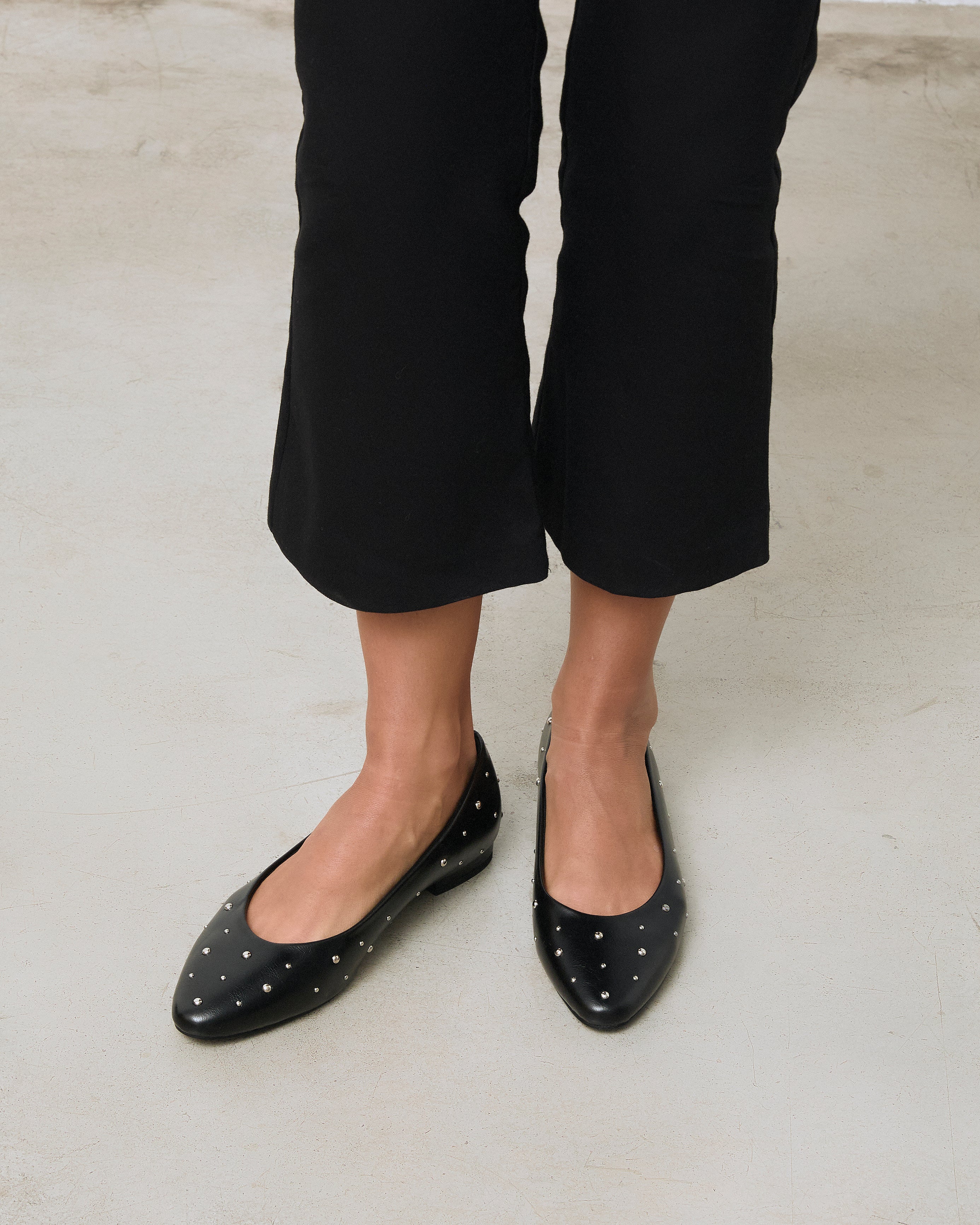MIM Zapato Plano LOUIS NEGRO