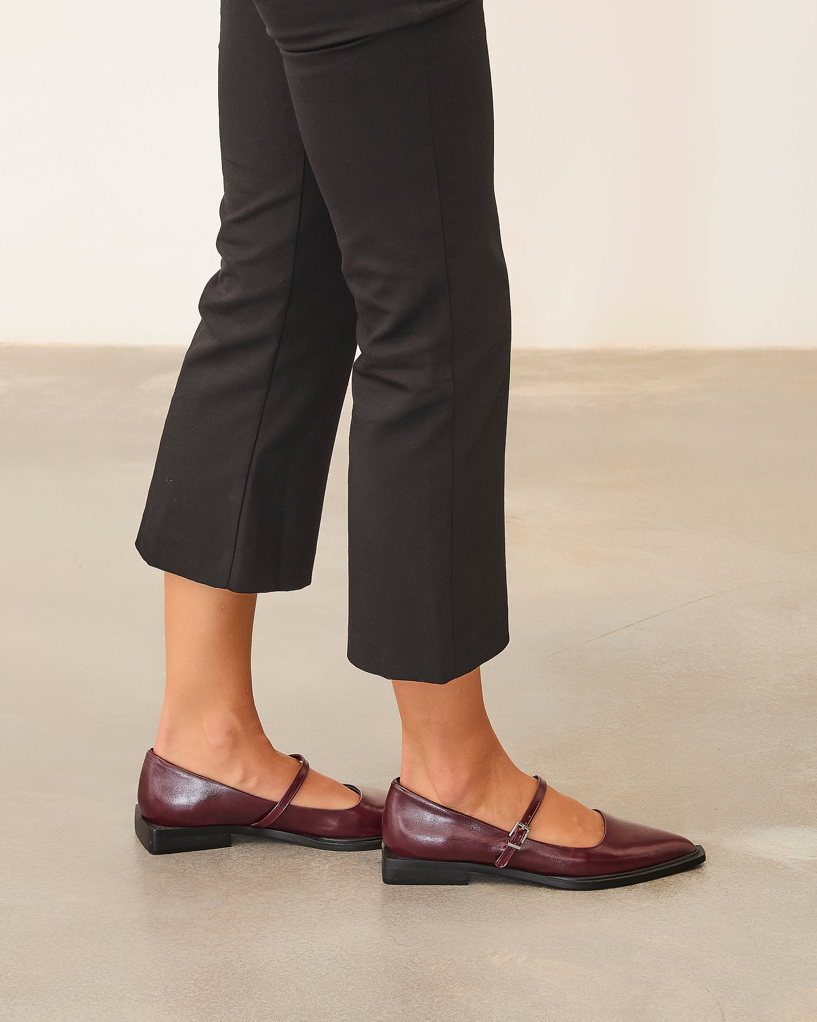 MIM Zapato Plano MAYFAIR BURDEOS