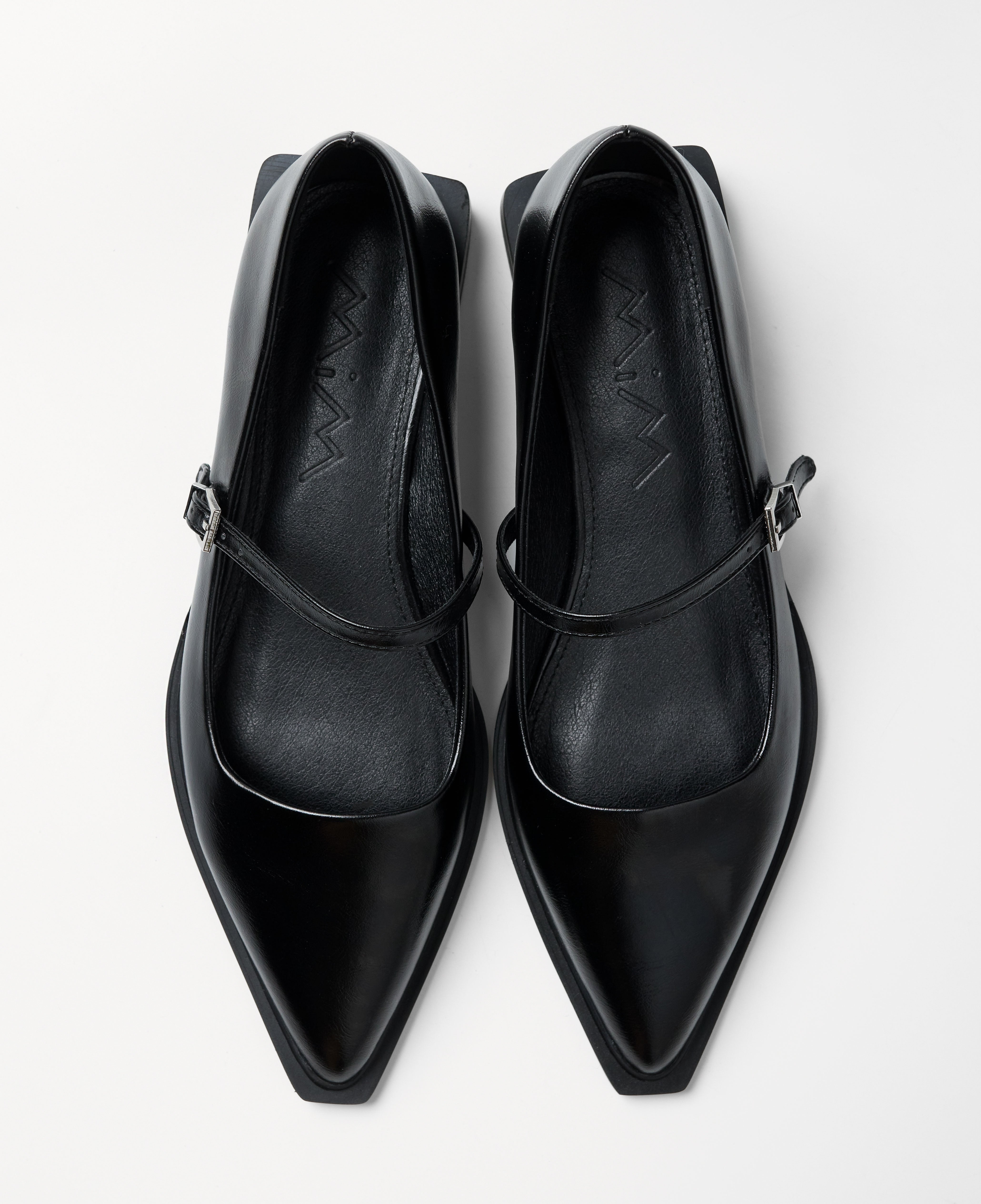 MIM Zapato plano MAYFAIR NEGRO