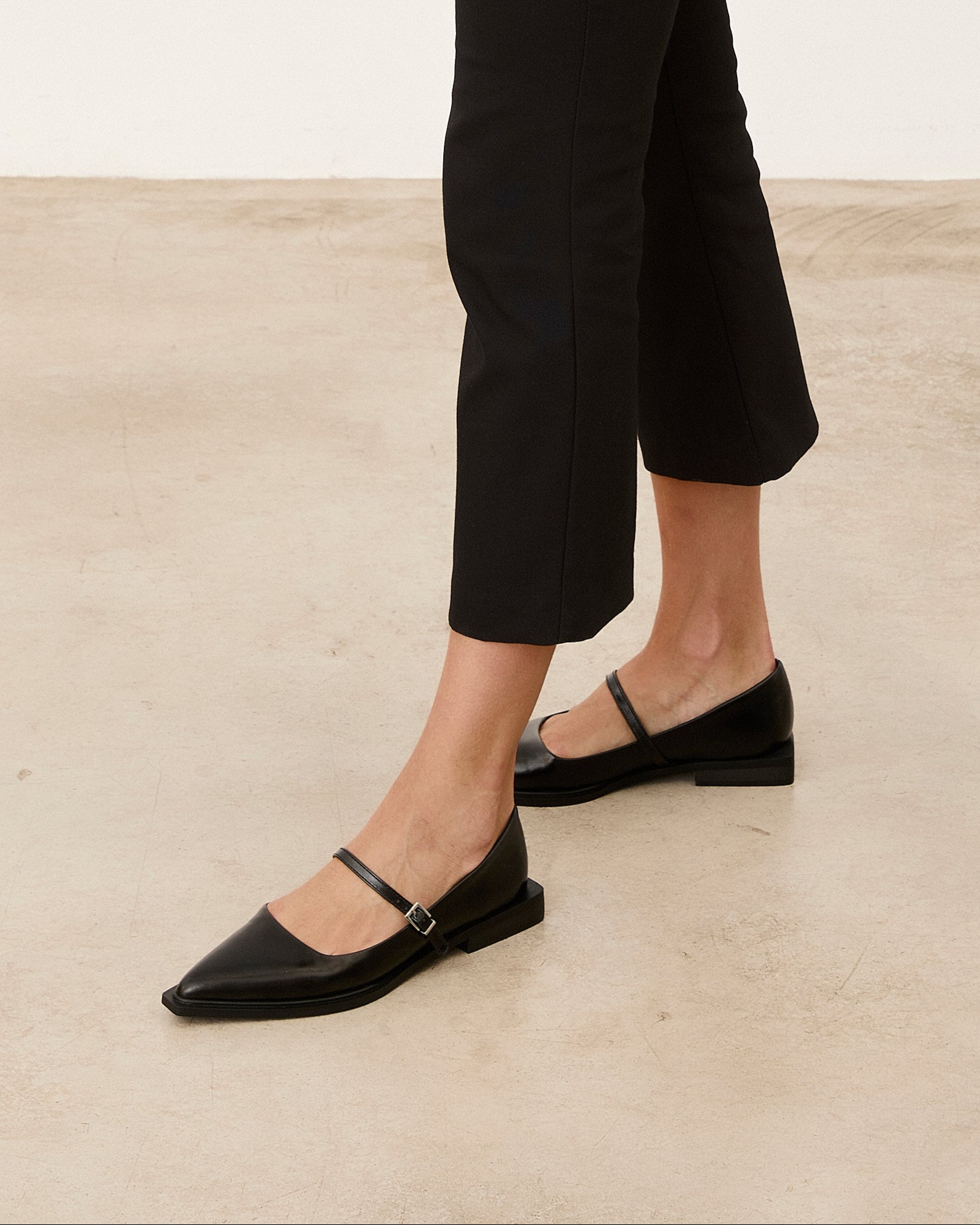 MIM Zapato plano MAYFAIR NEGRO