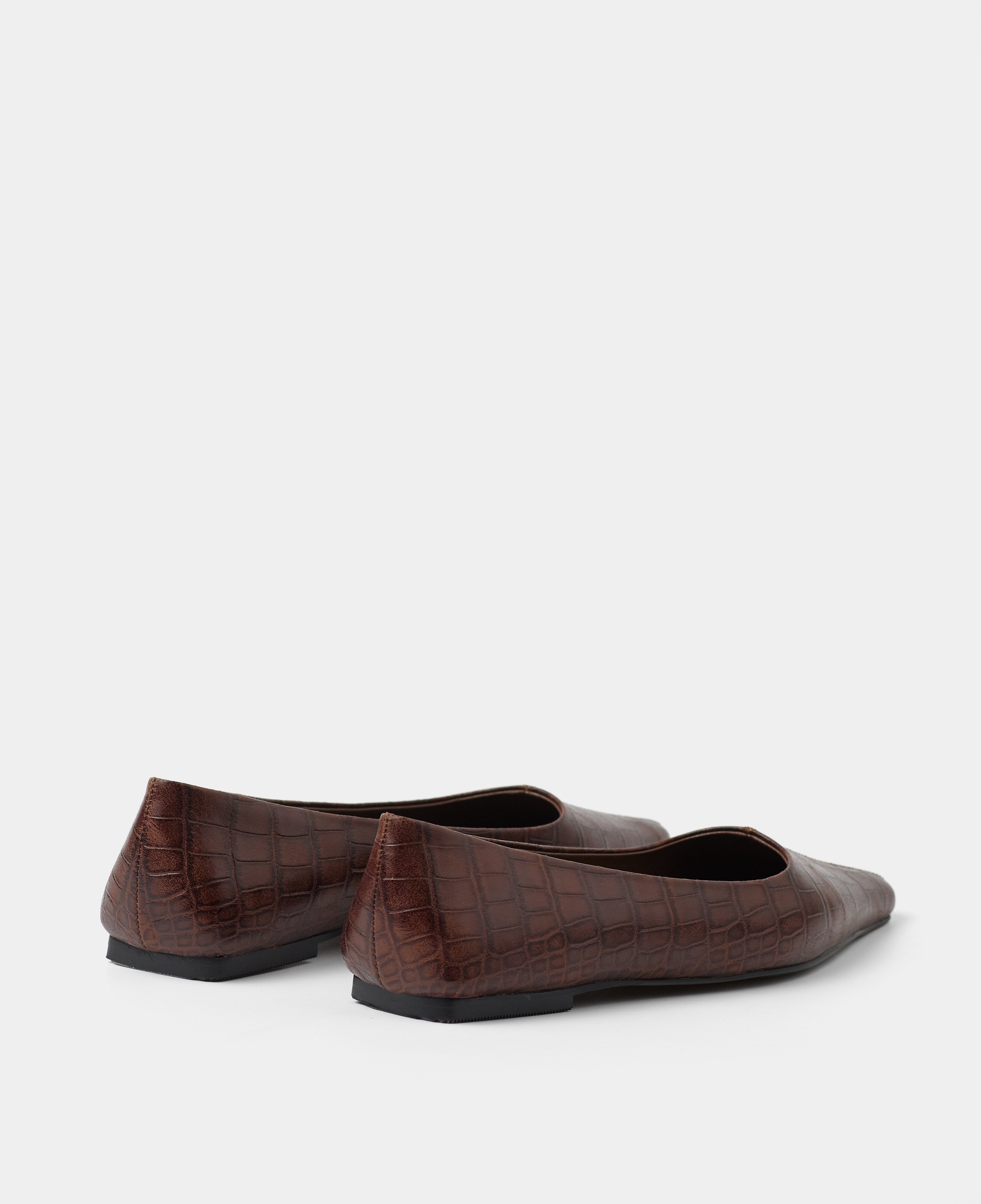 MIM Zapato Plano MUCA CHOCOLATE COCO