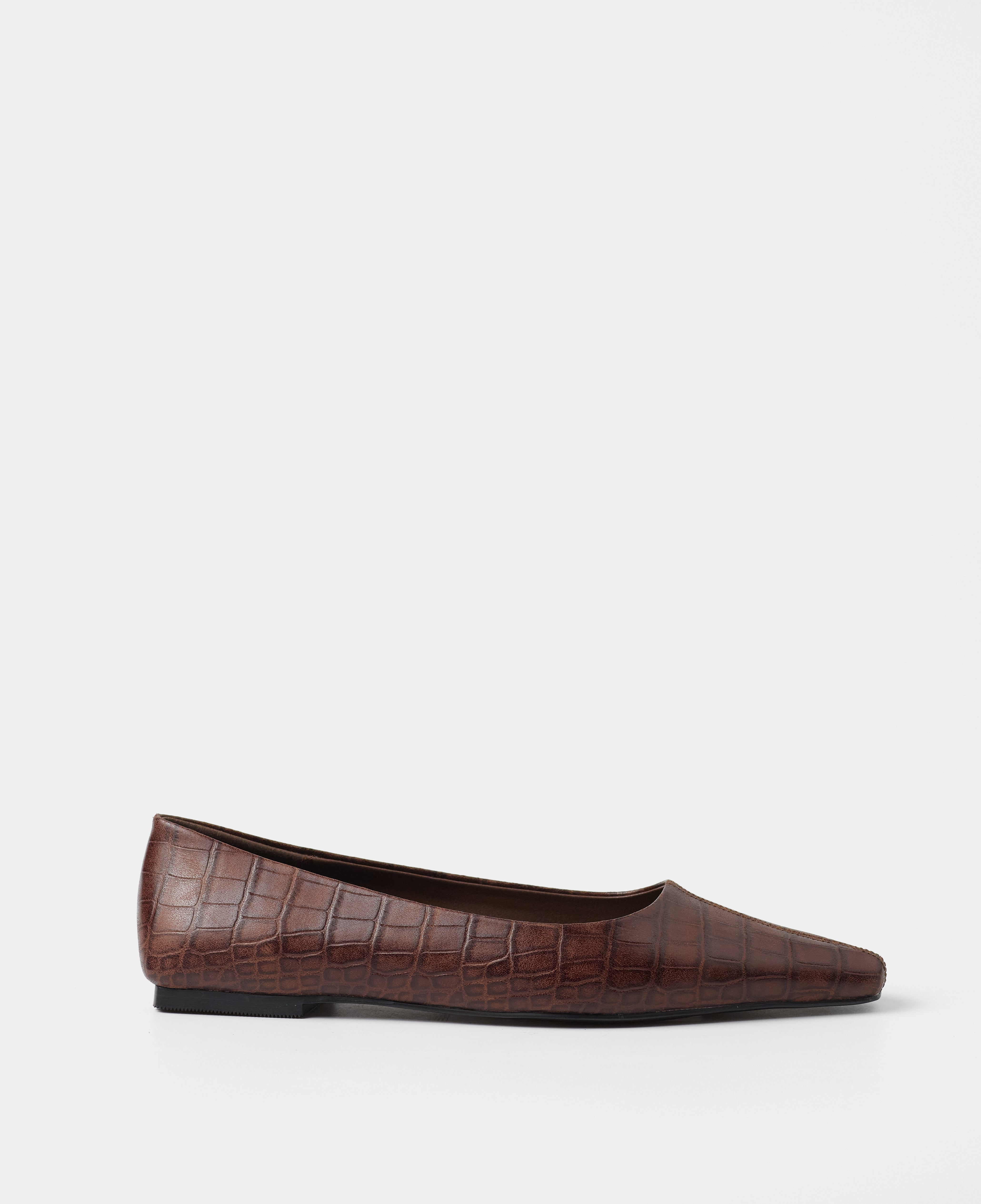 MIM Zapato Plano MUCA CHOCOLATE COCO