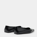 MIM Zapato Plano MUCA NEGRO