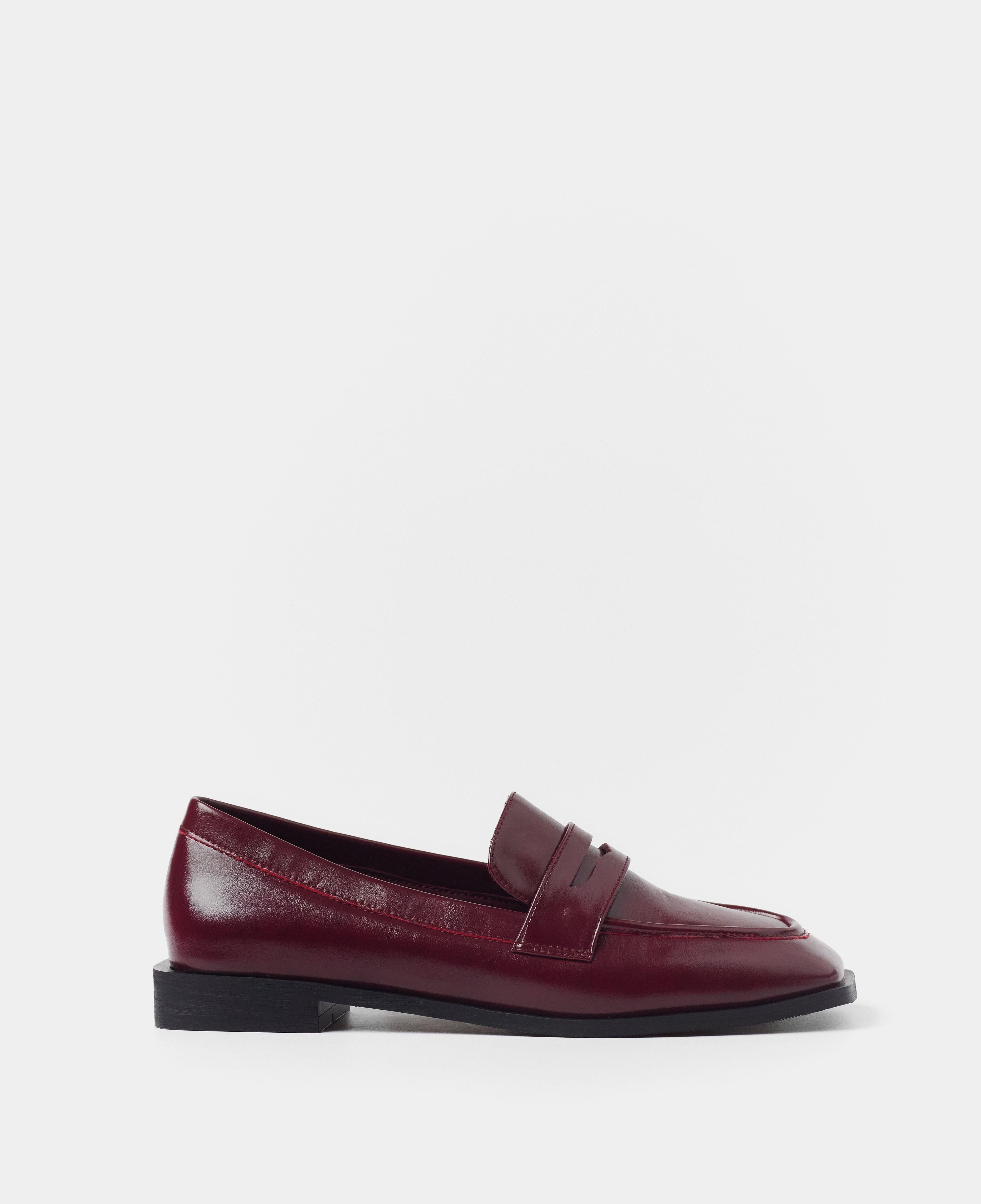 MIM Zapato Plano ROBI BURDEOS